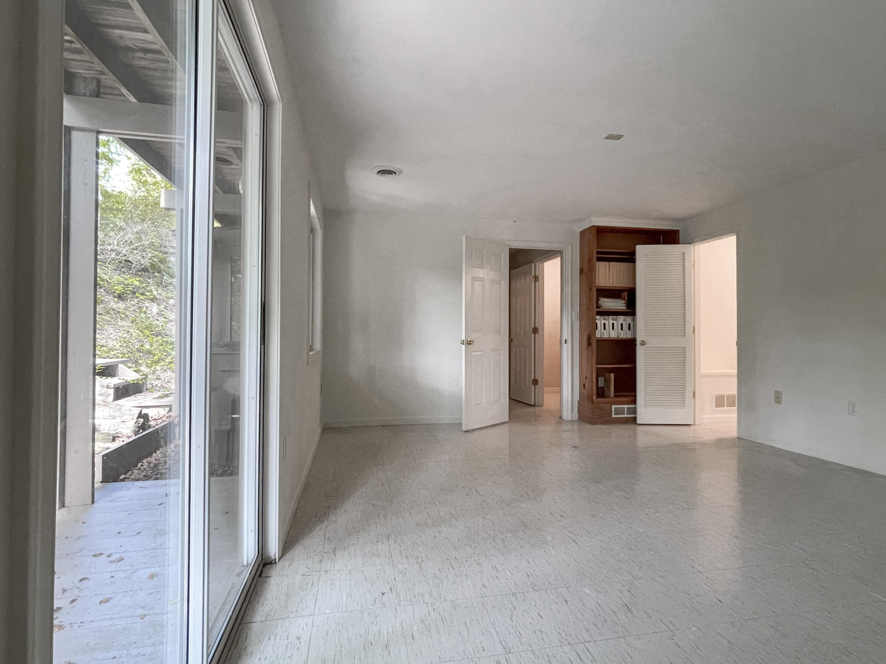 612 & 610 Stonewall St