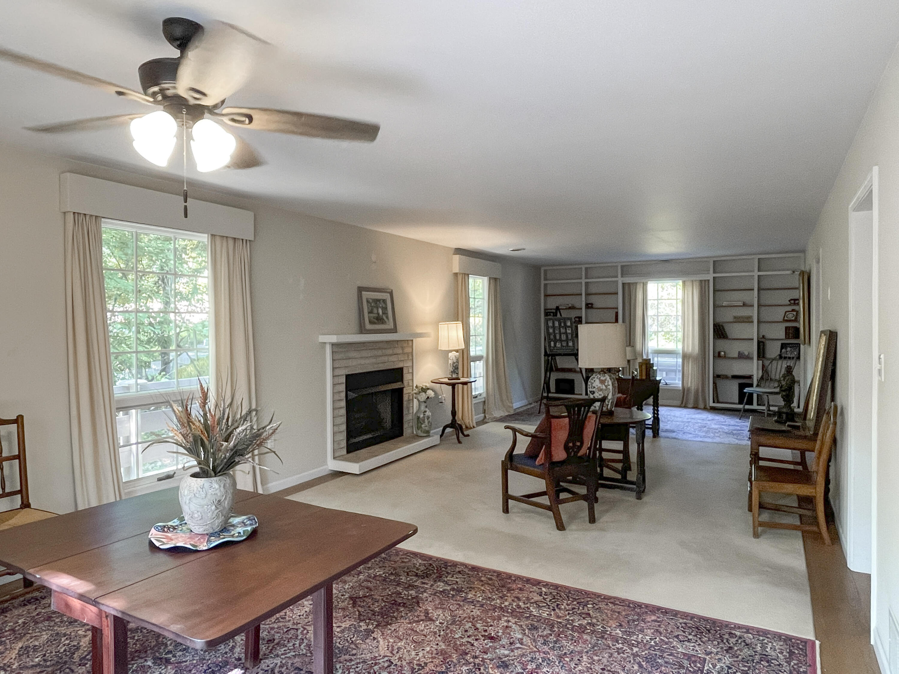 612 & 610 Stonewall St