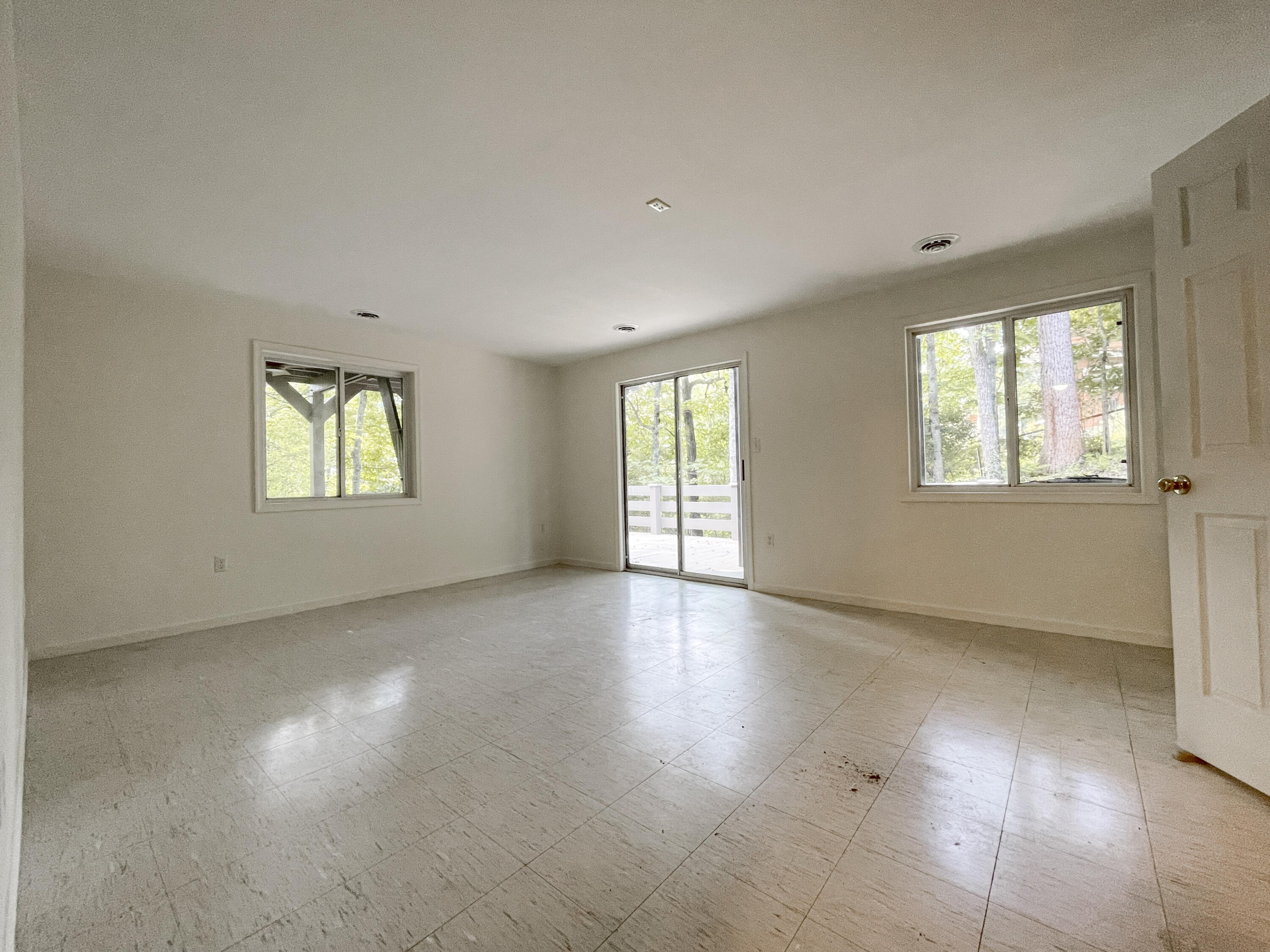 612 & 610 Stonewall St