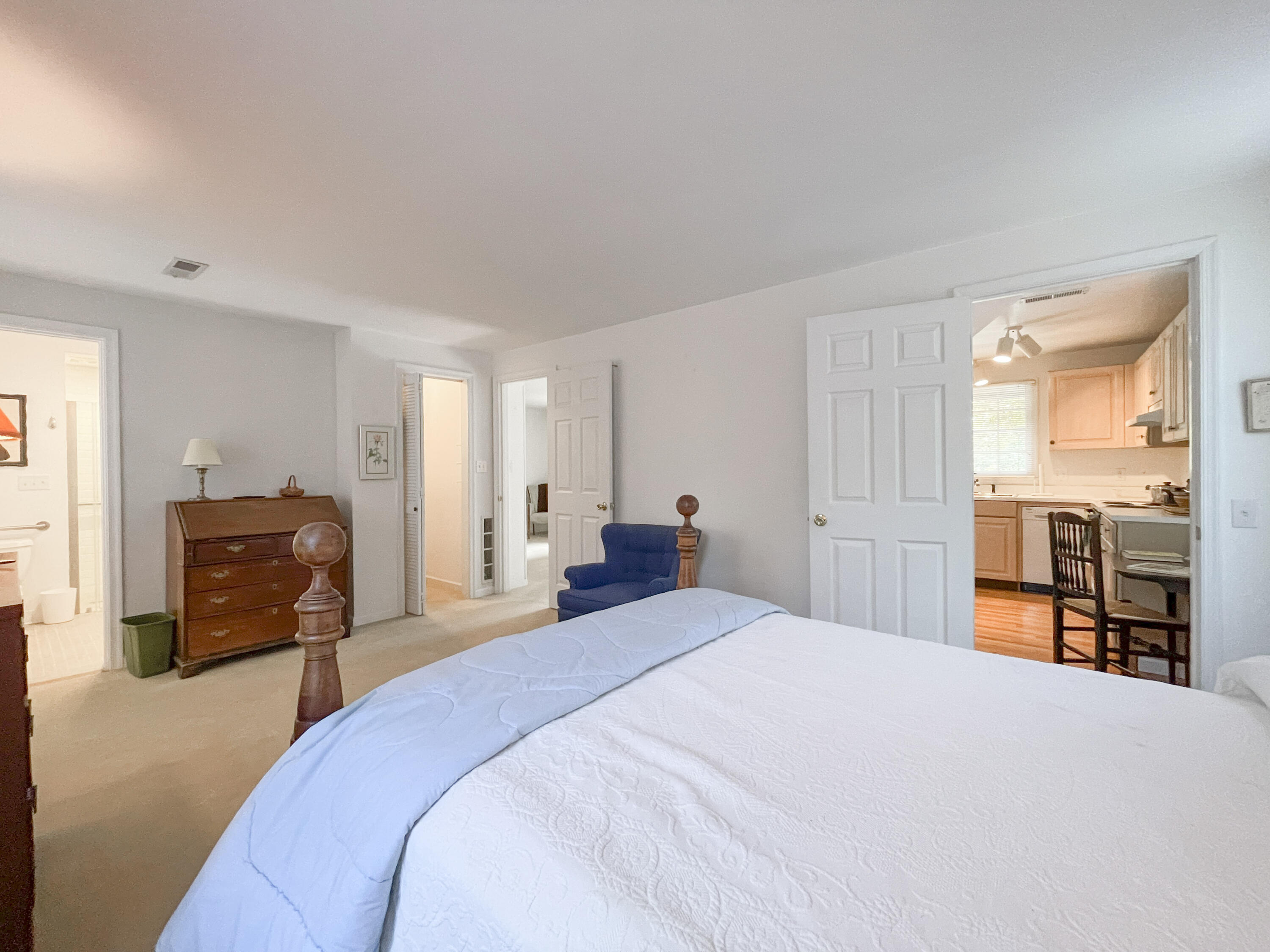 612 & 610 Stonewall St