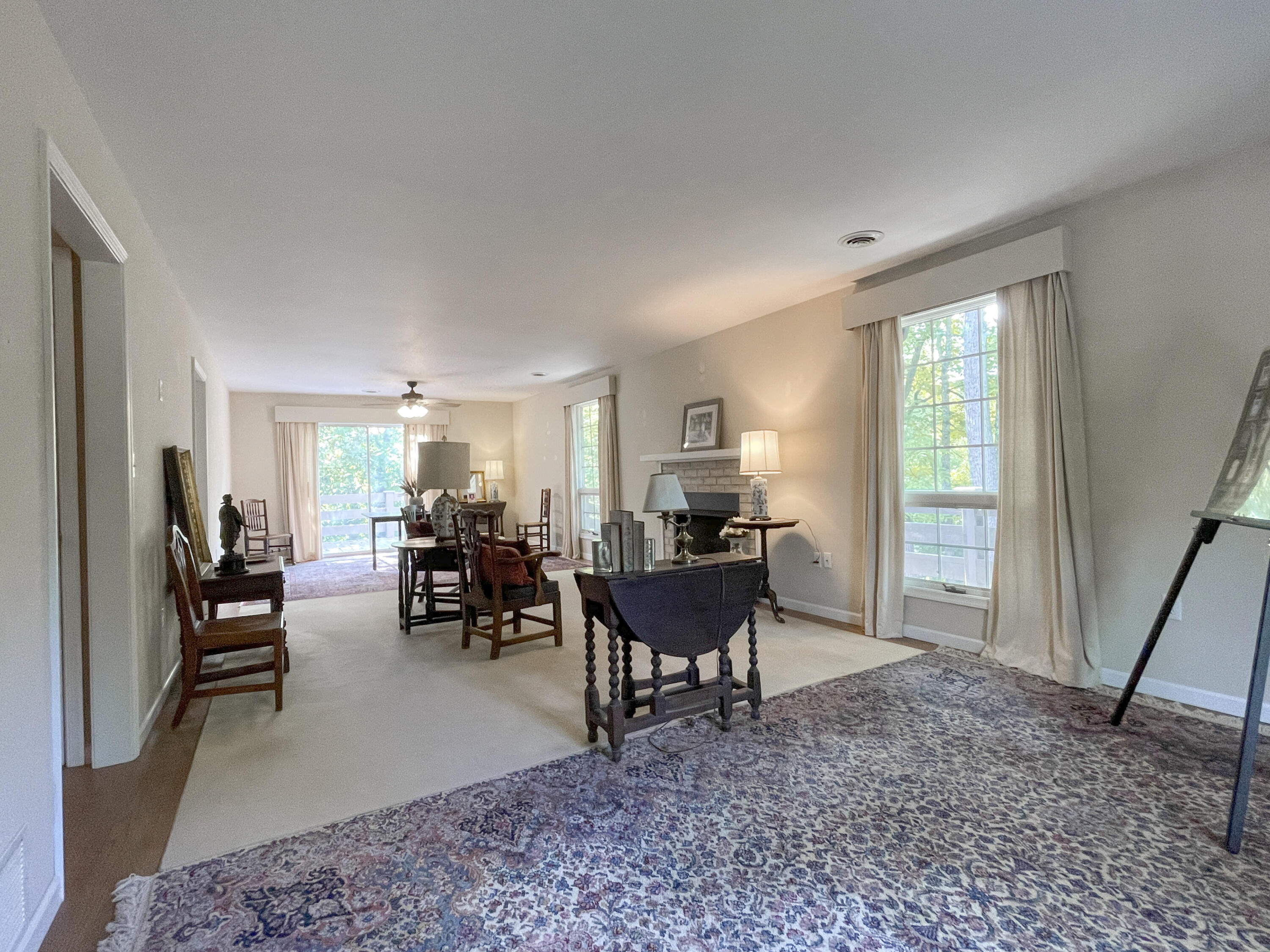 612 & 610 Stonewall St