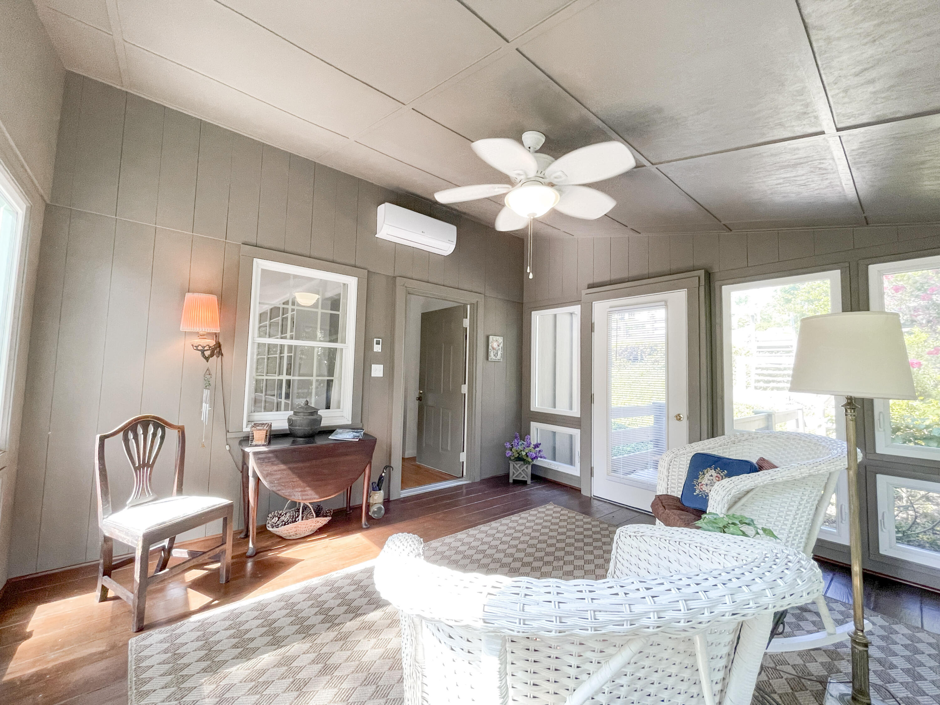 612 & 610 Stonewall St