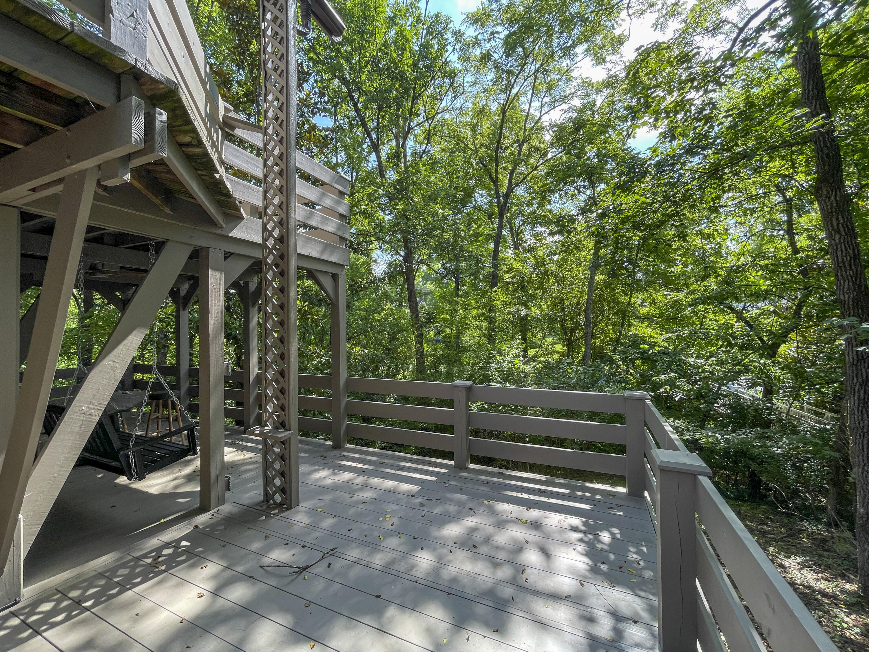 612 & 610 Stonewall St