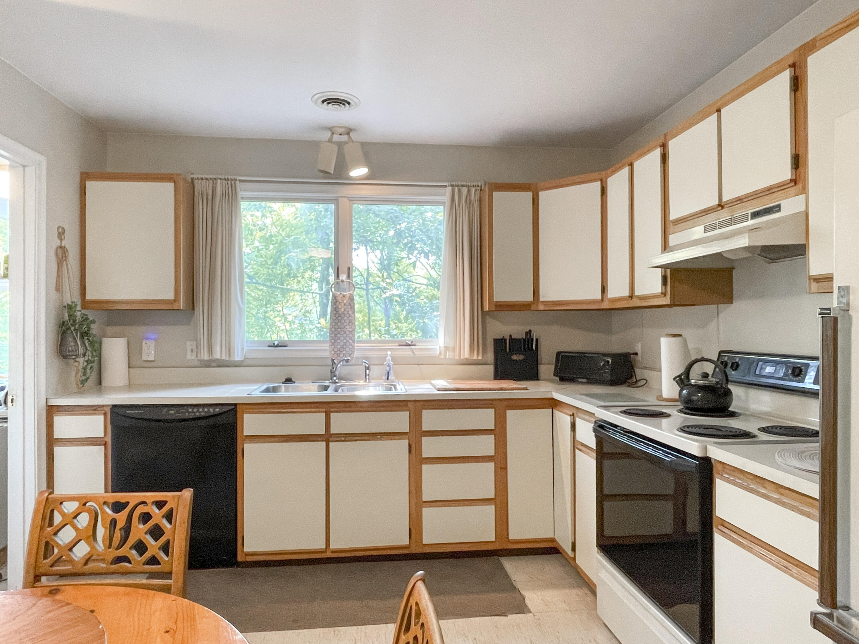 612 & 610 Stonewall St