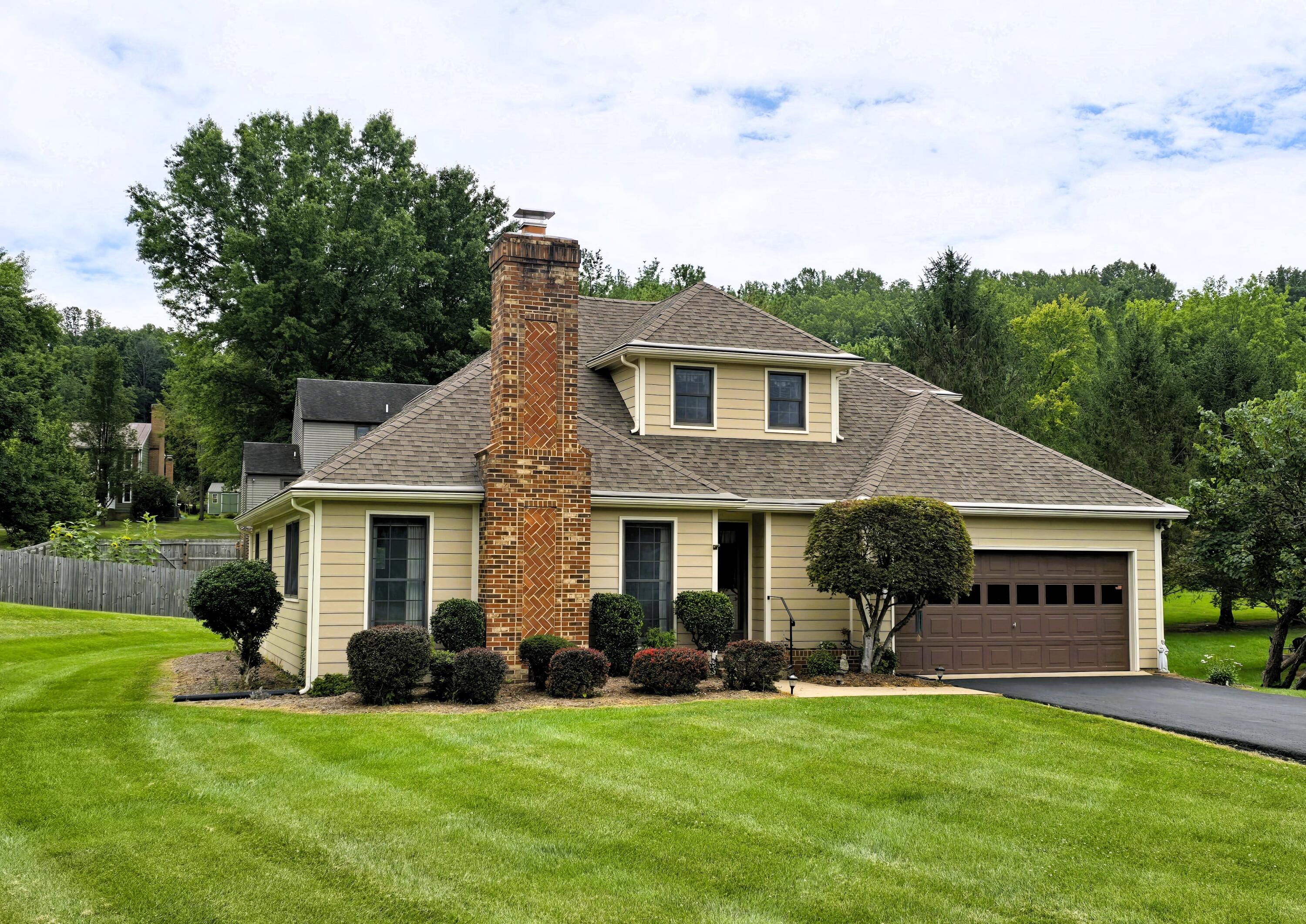 2 Grouse Run Rd