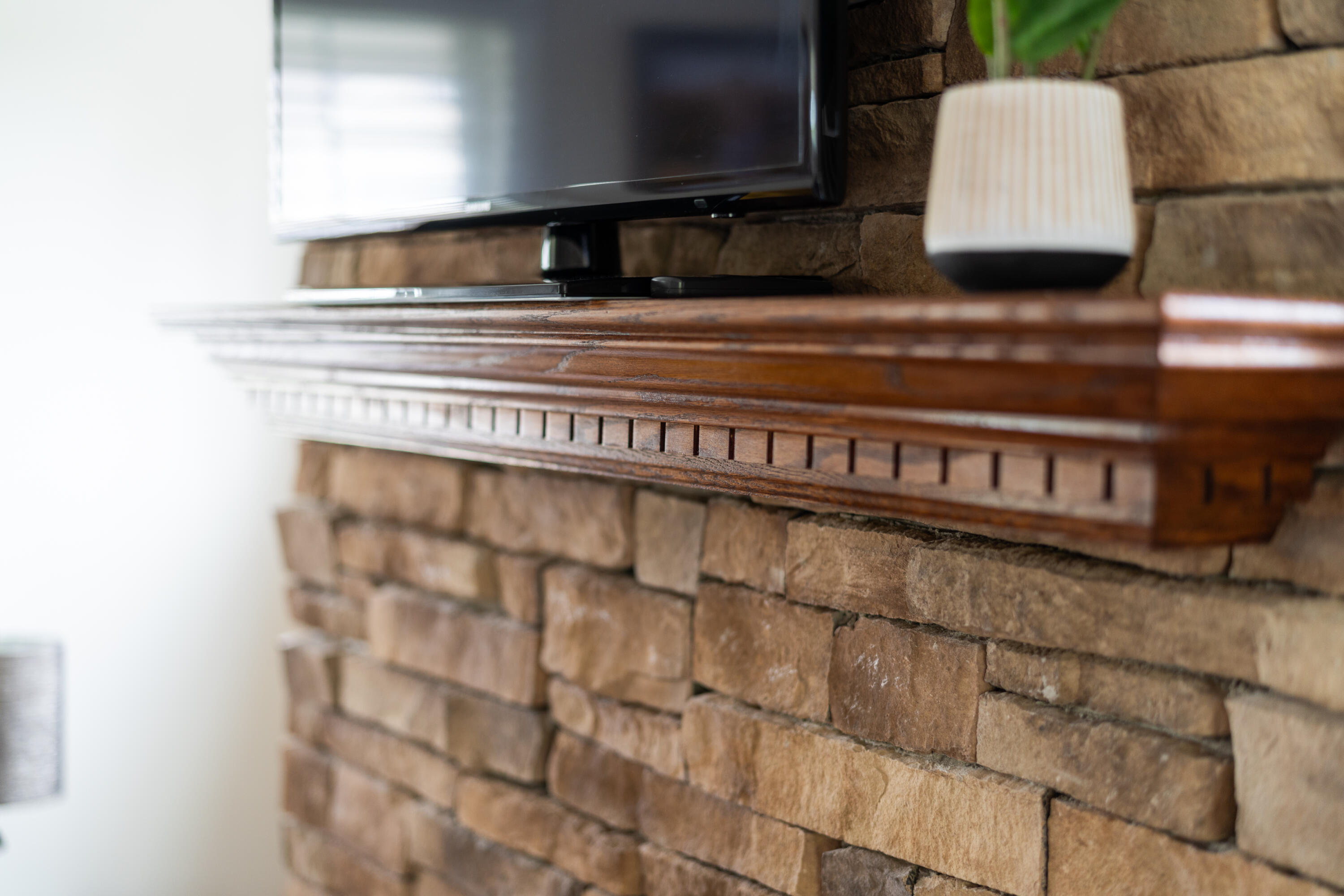 145 Thoroughbred Cir