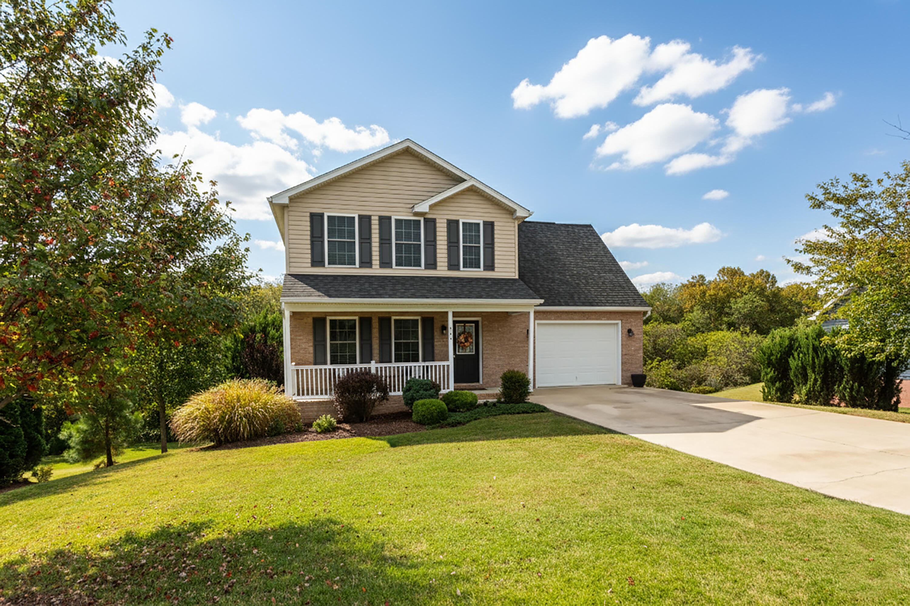 145 Thoroughbred Cir