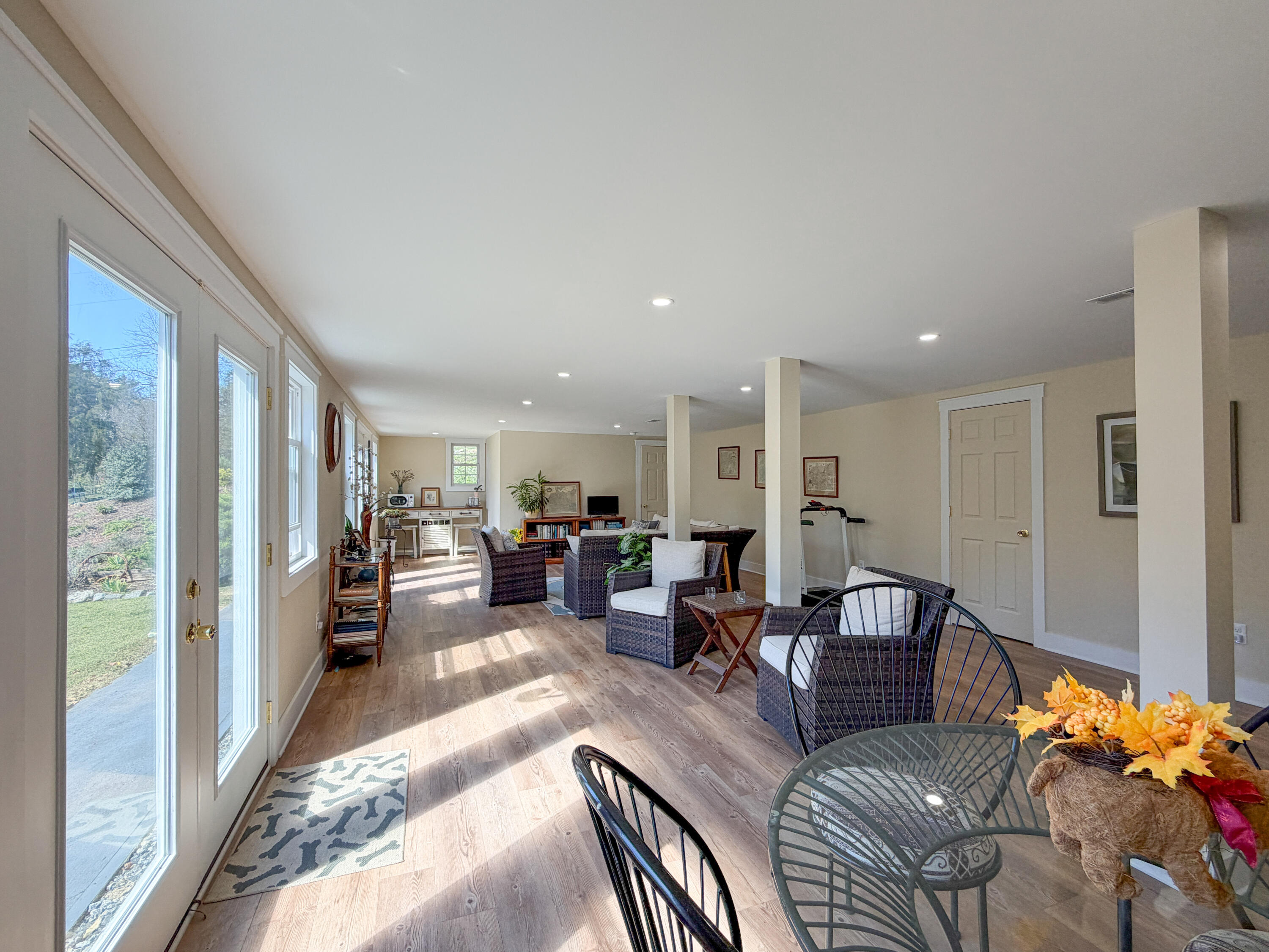 41 Twin Rivers Ln