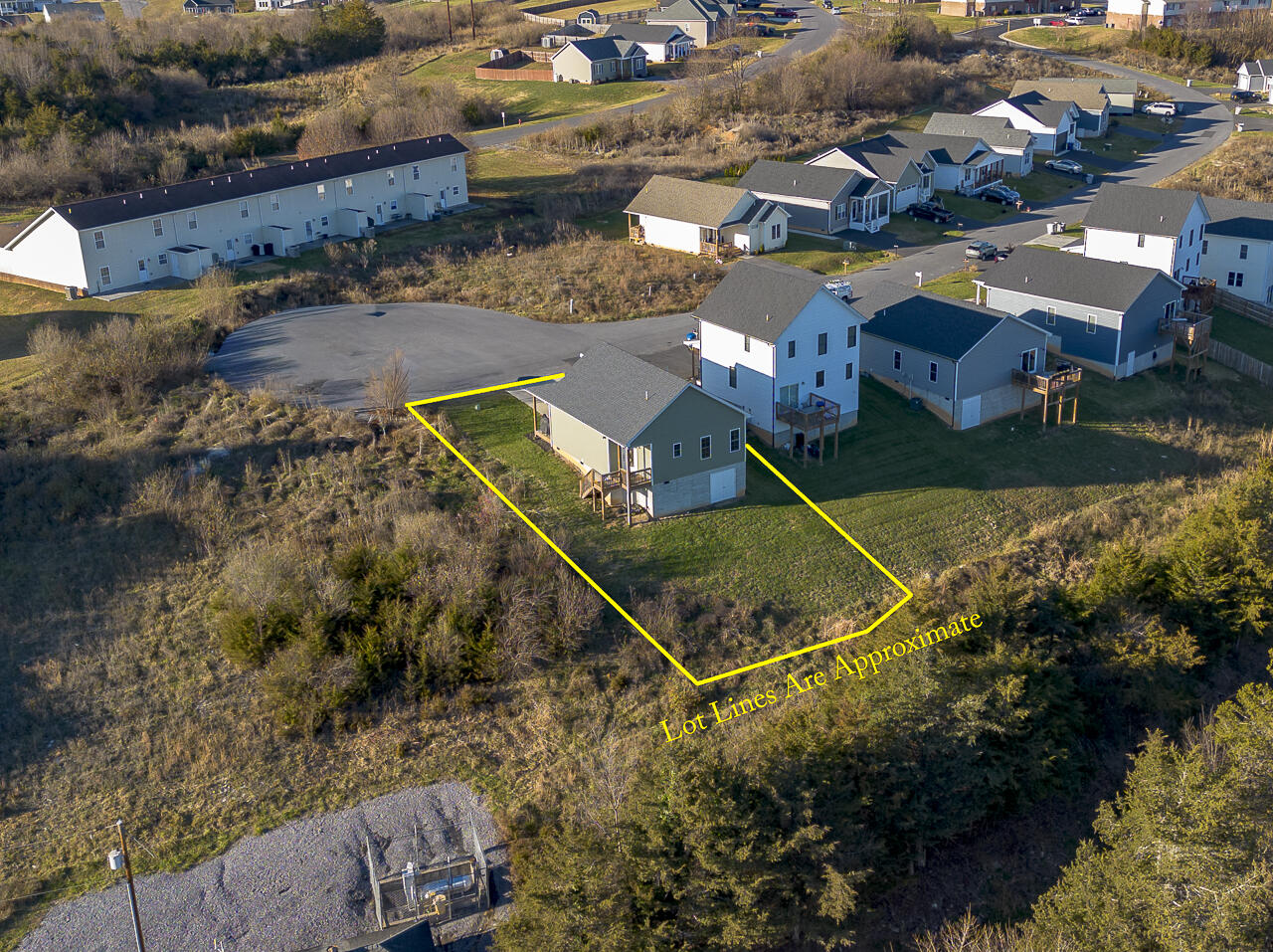 71 Triple Crown Dr