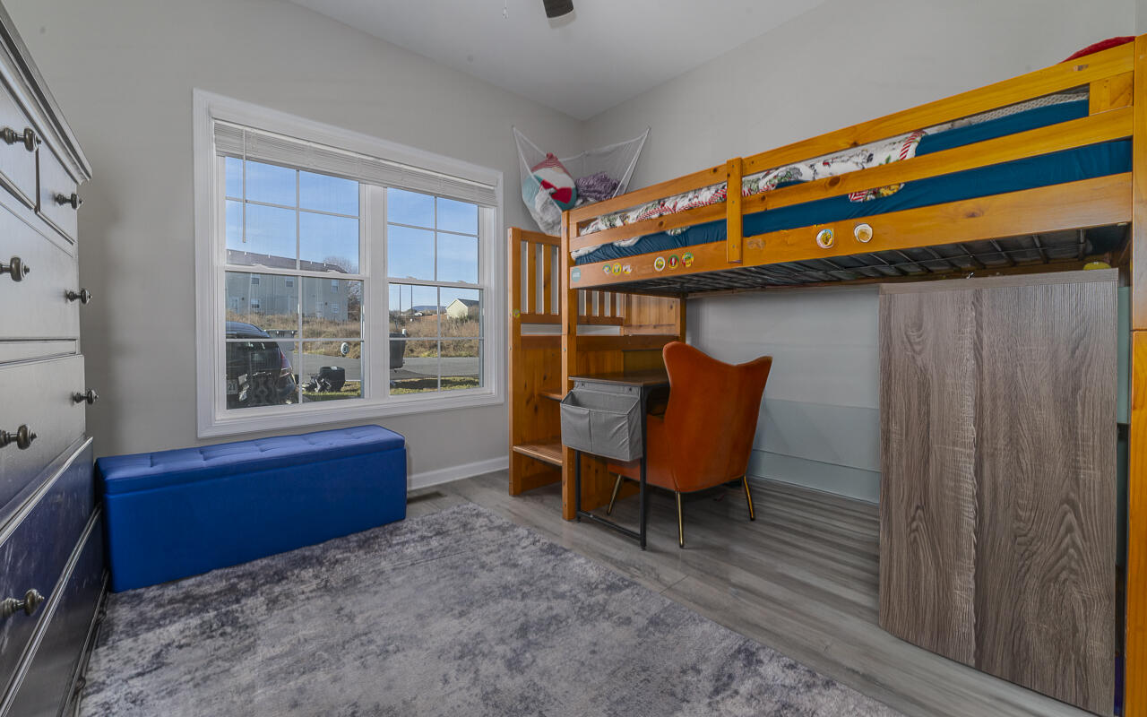 71 Triple Crown Dr