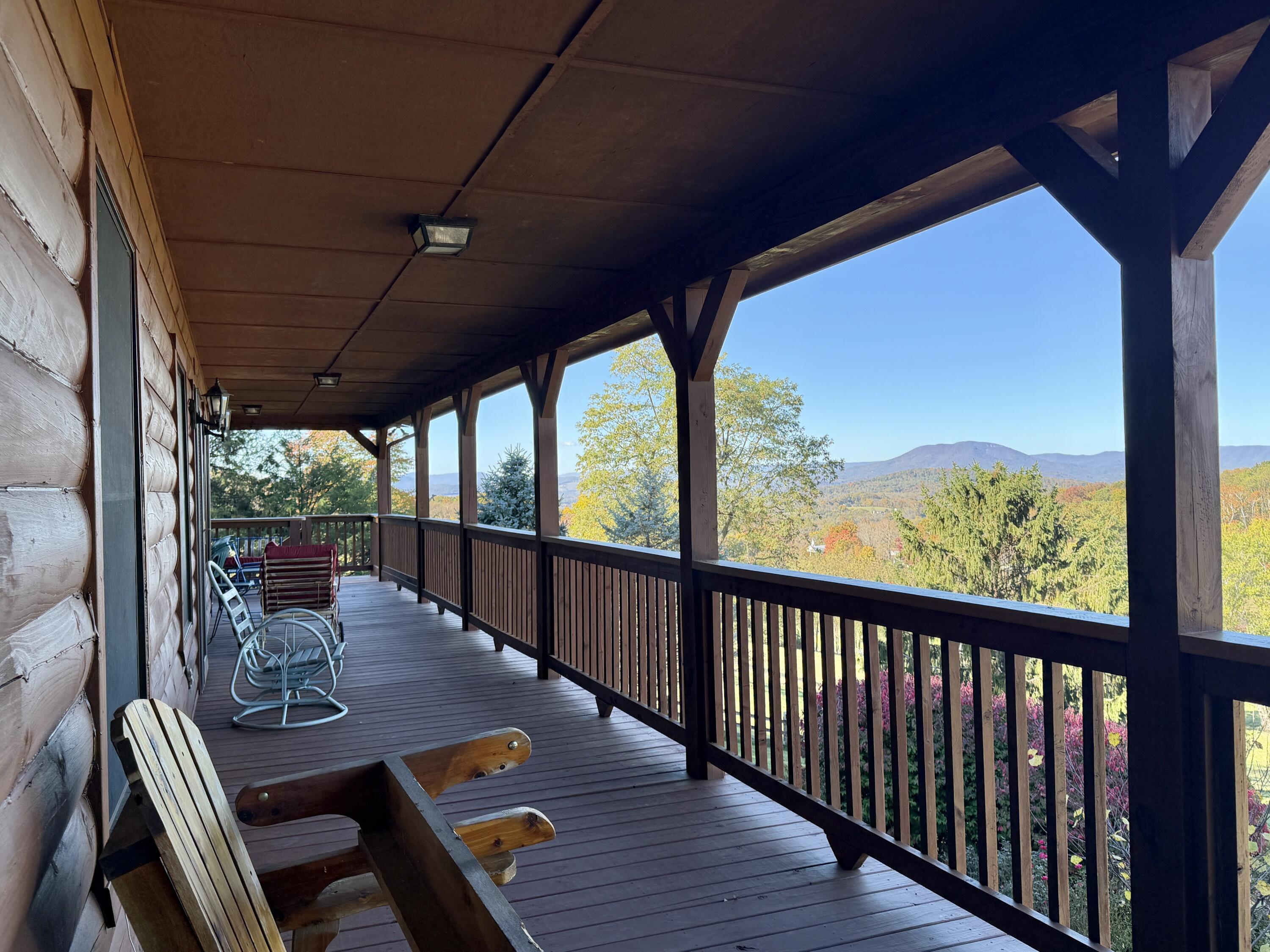 29 Bonnie Brae Ln