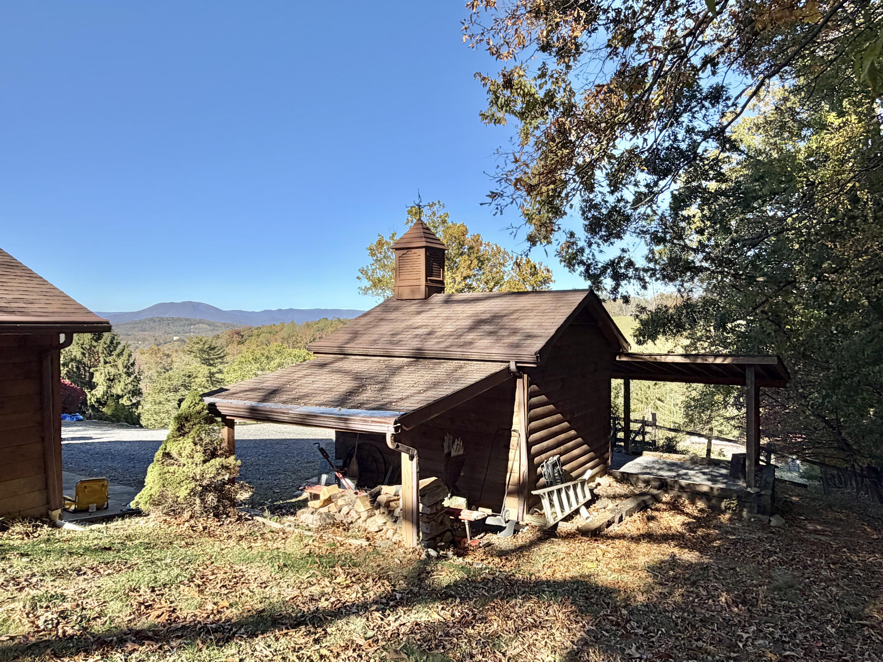 29 Bonnie Brae Ln