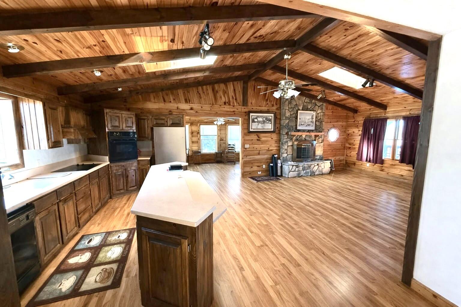 29 Bonnie Brae Ln
