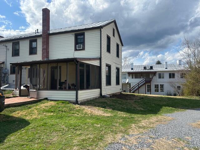220 S Main St