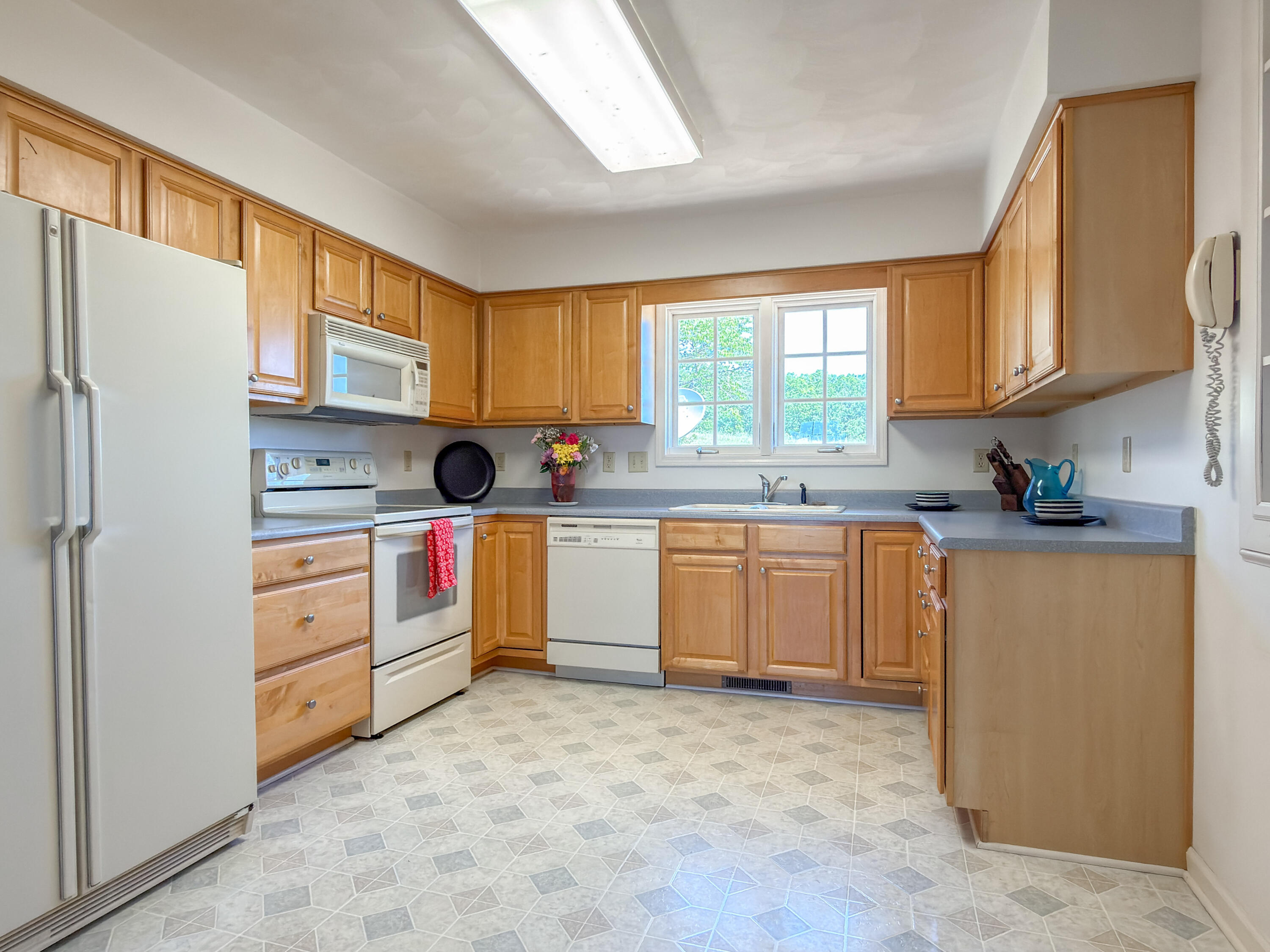 348 Short Hill Dr