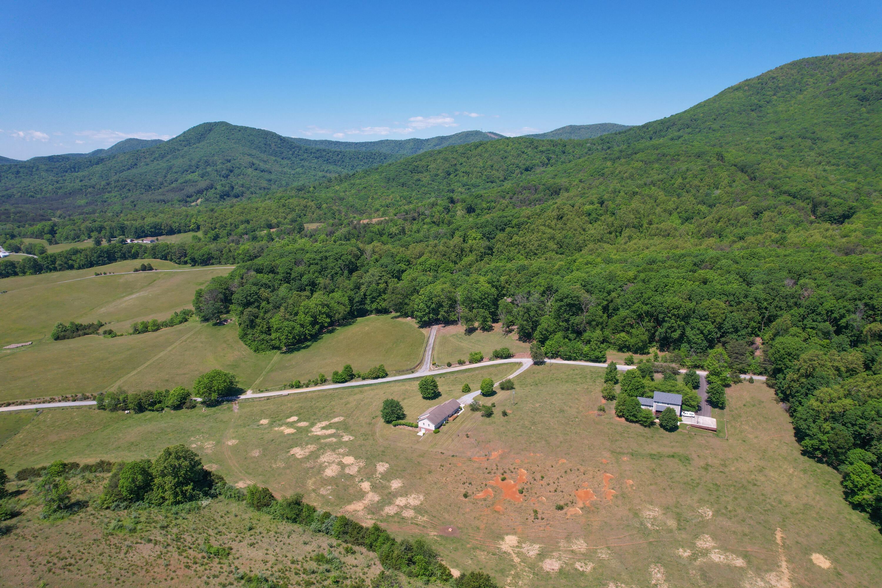 348 Short Hill Dr