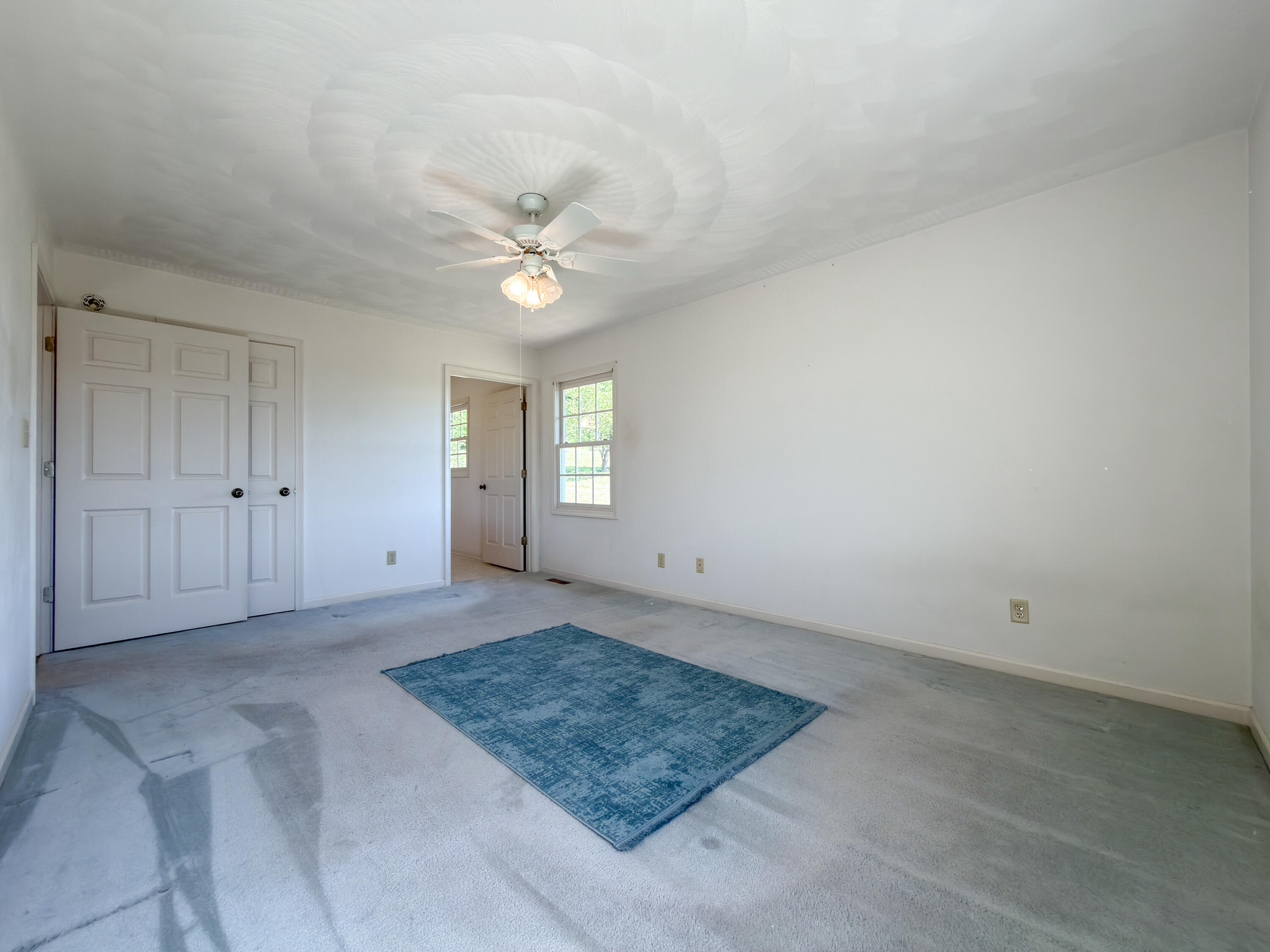 348 Short Hill Dr