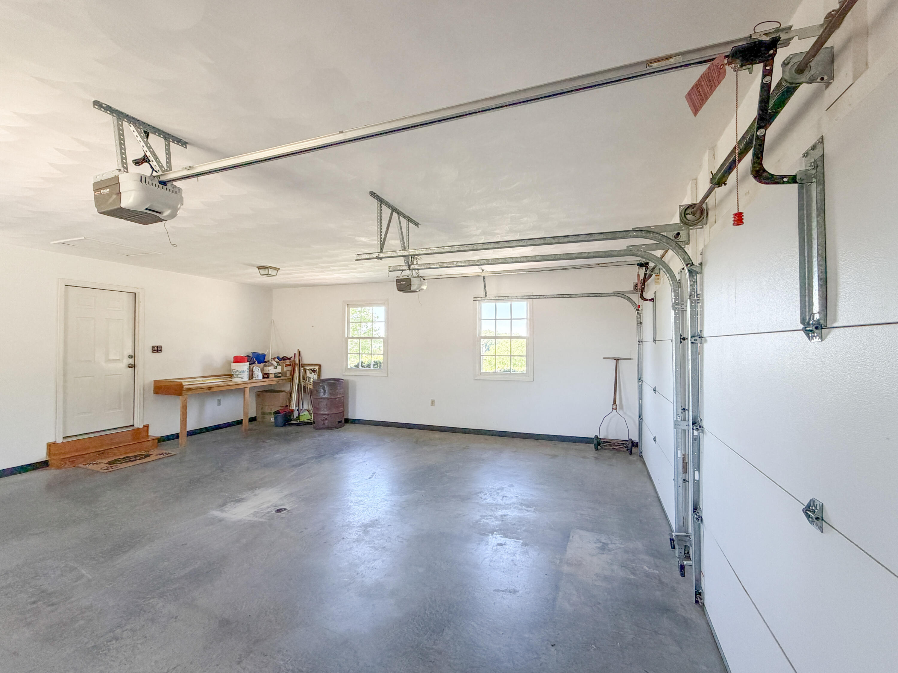 348 Short Hill Dr