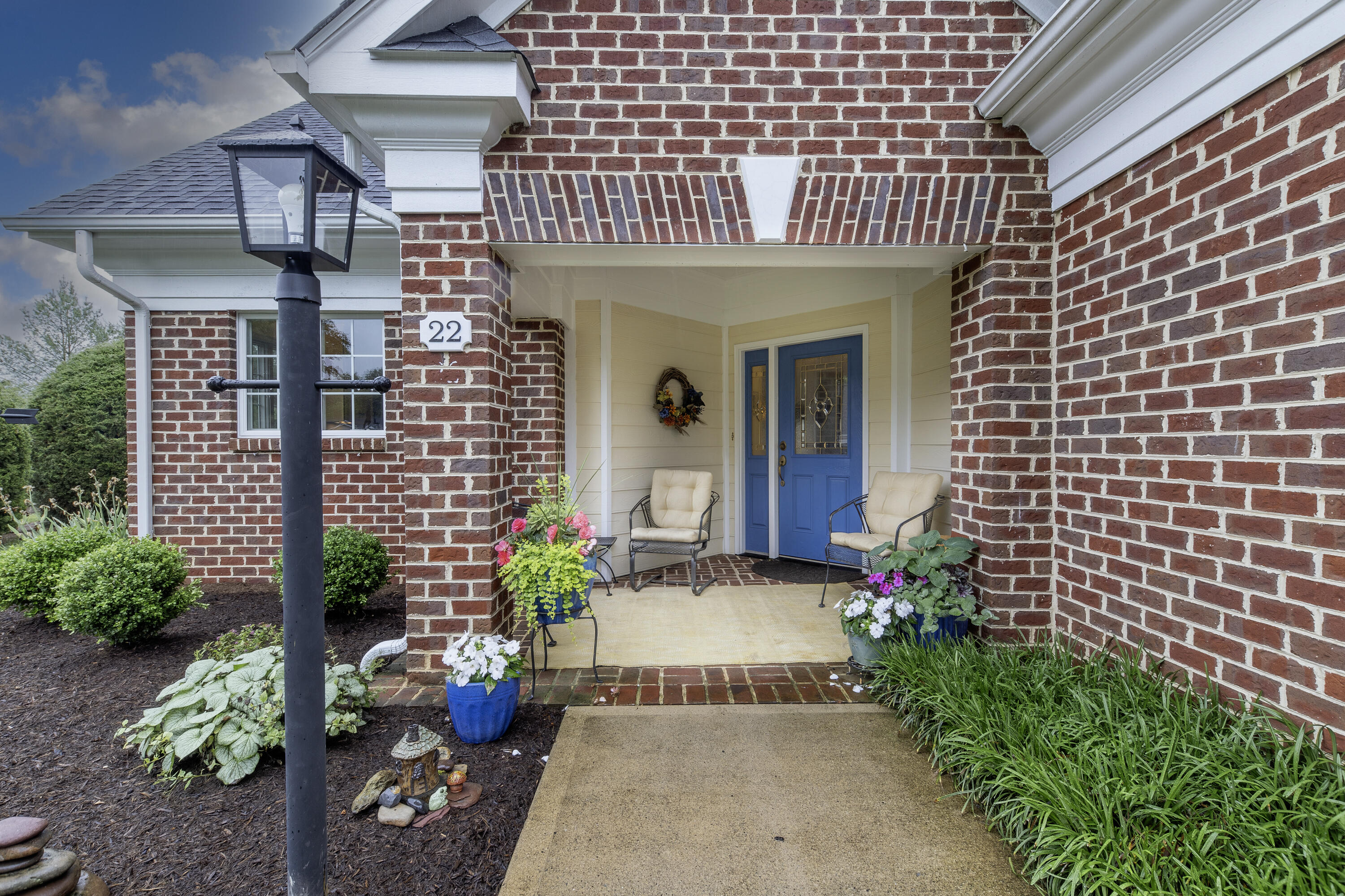 22 HAVEN OAK Ct