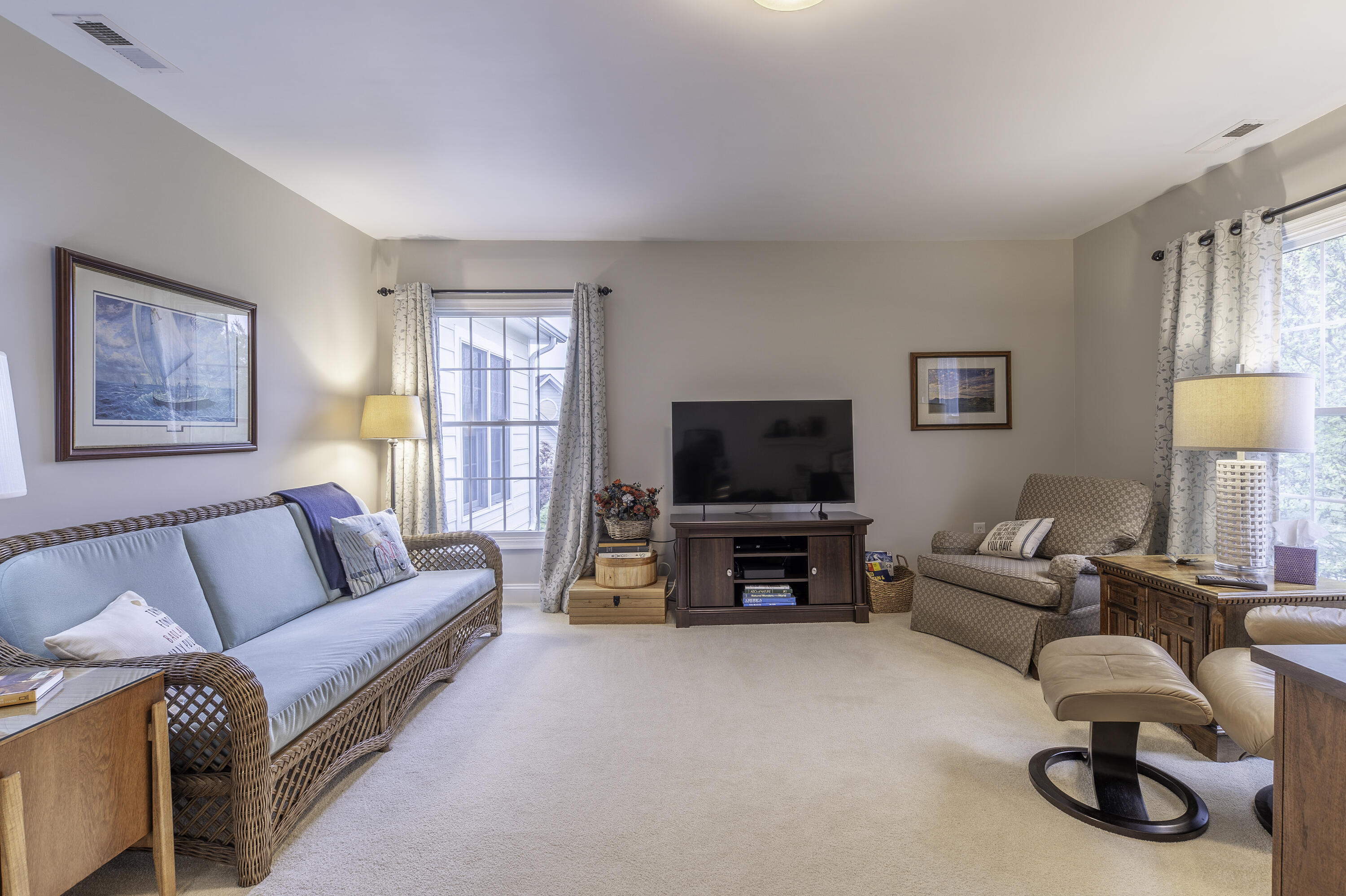 22 HAVEN OAK Ct