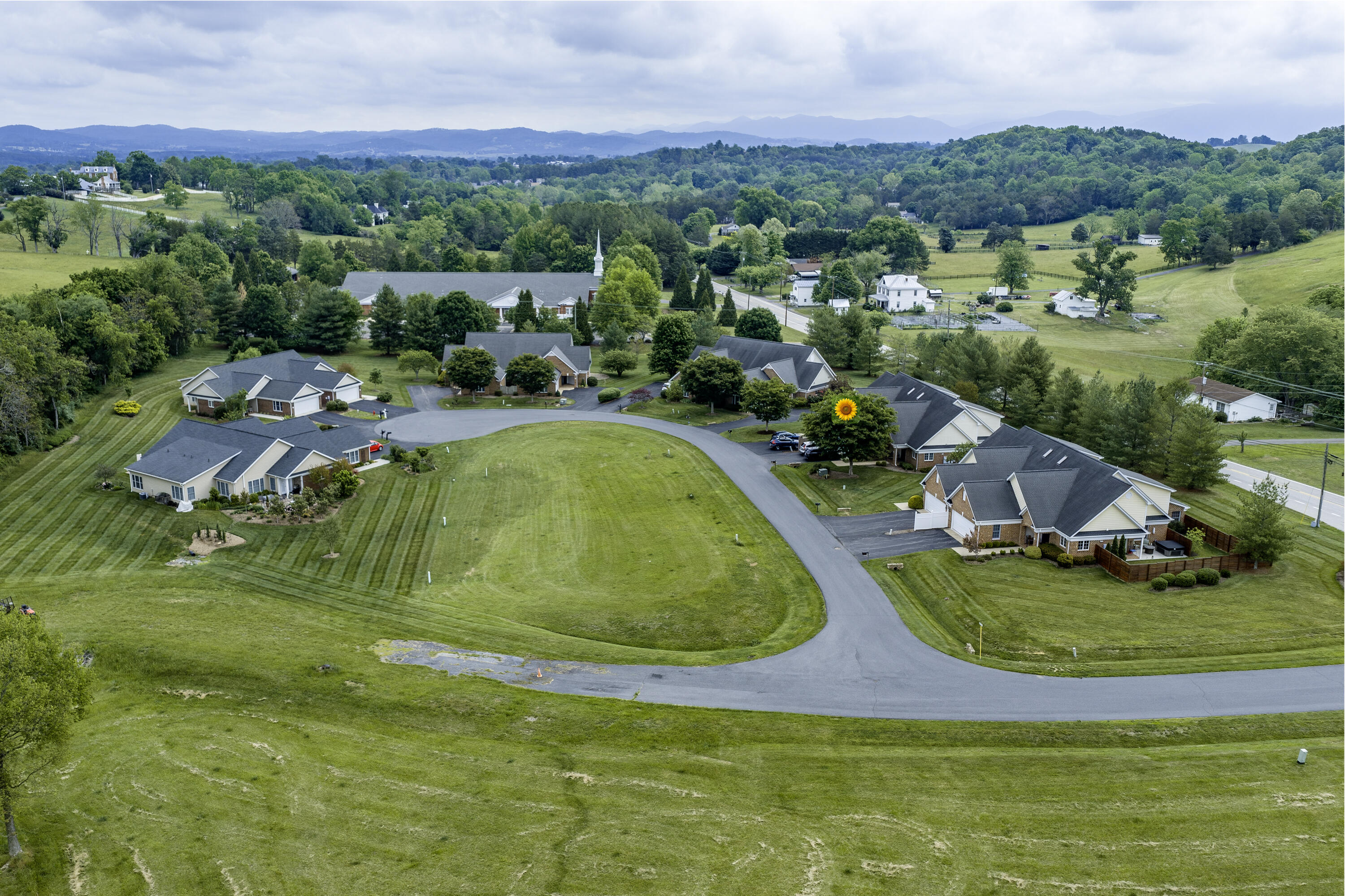 22 HAVEN OAK Ct