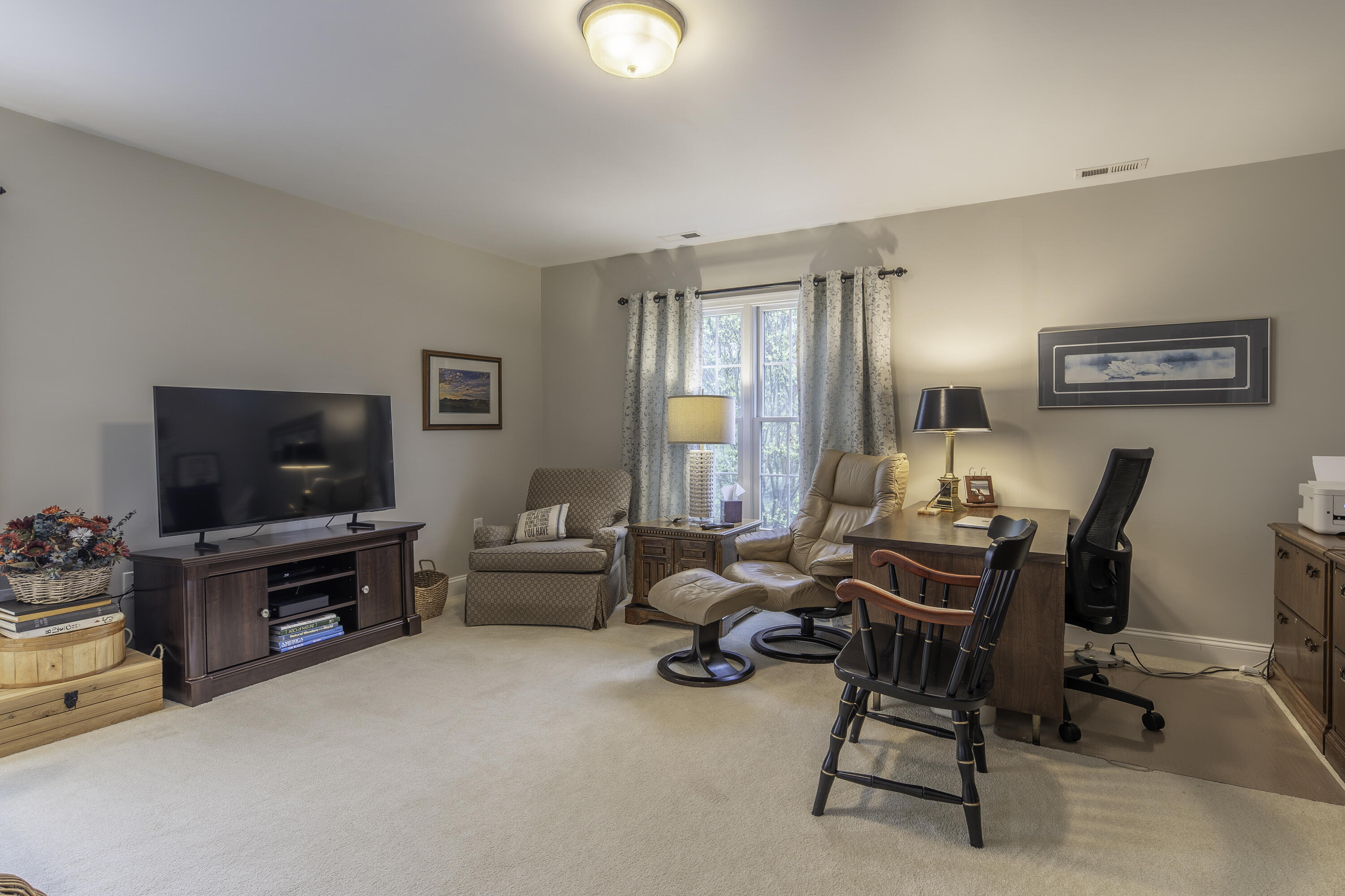 22 HAVEN OAK Ct