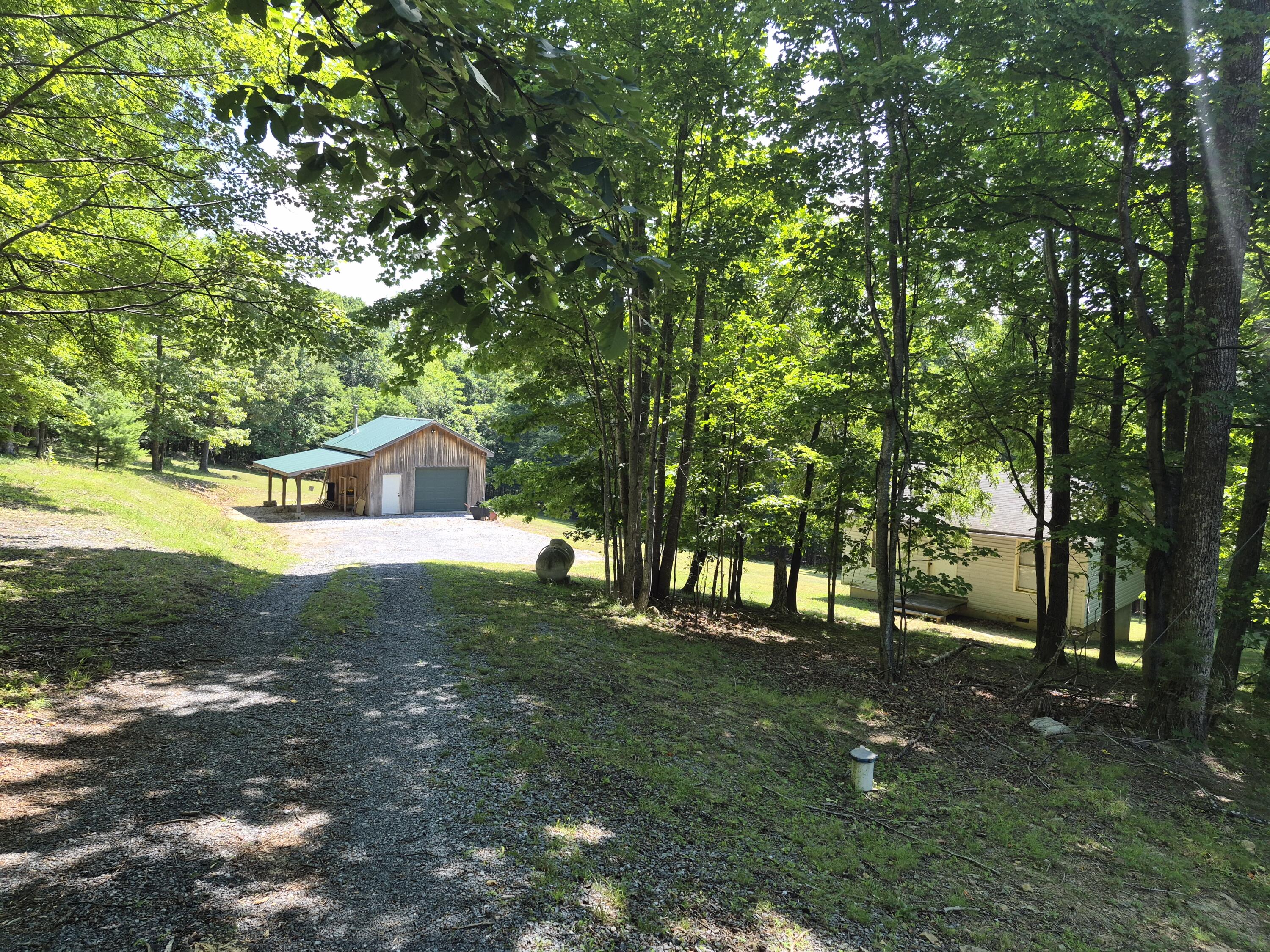 830 Honey Hollow Road