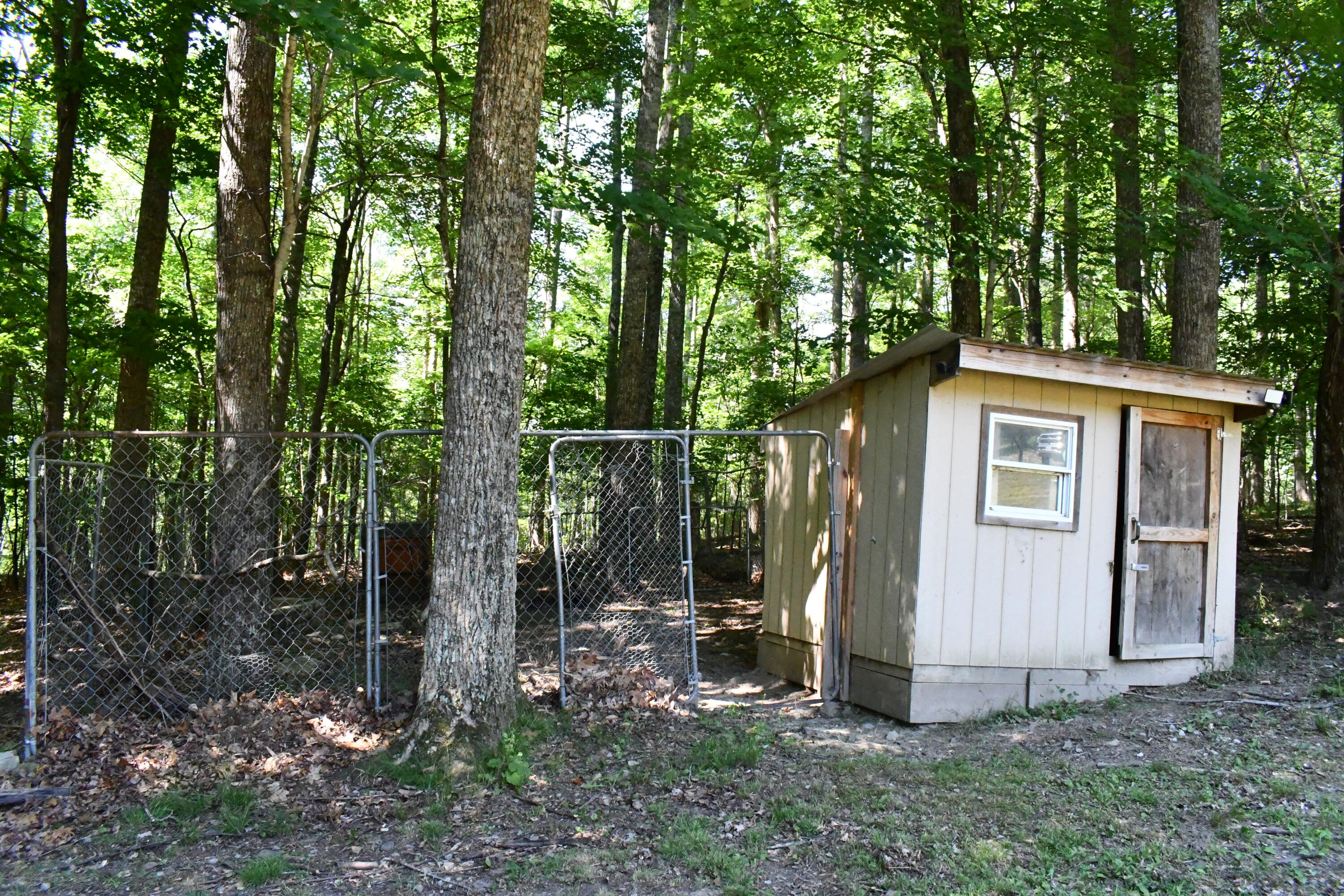 830 Honey Hollow Road