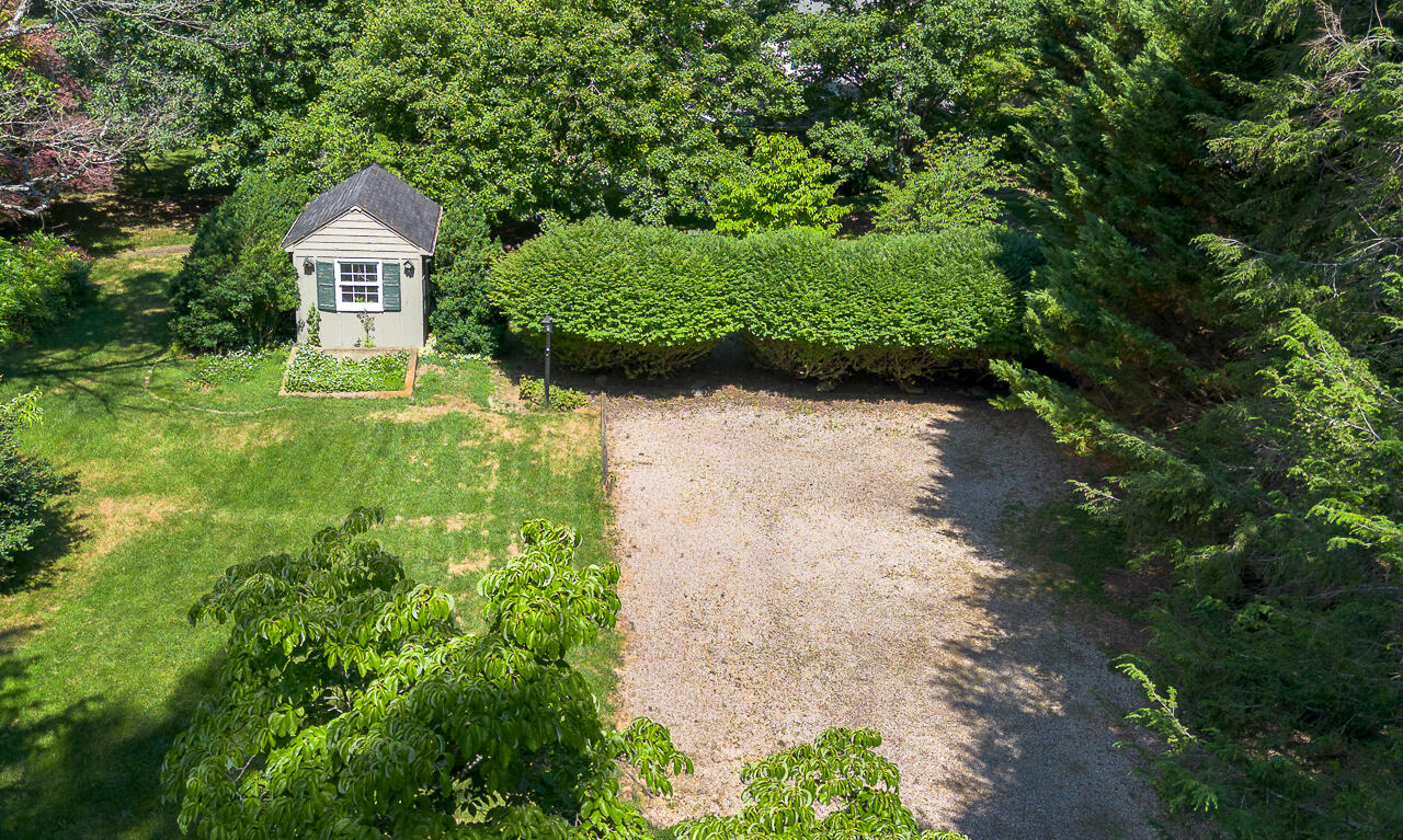 714 Thorn Hill Rd