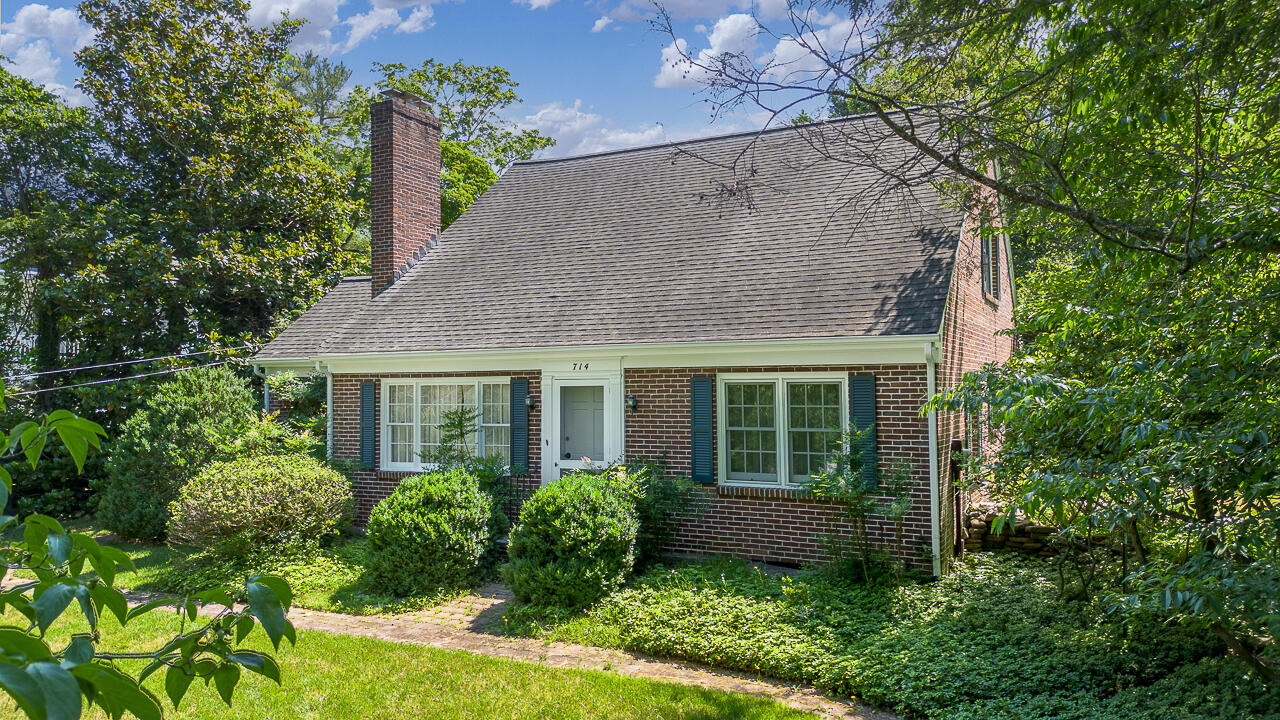 714 Thorn Hill Rd