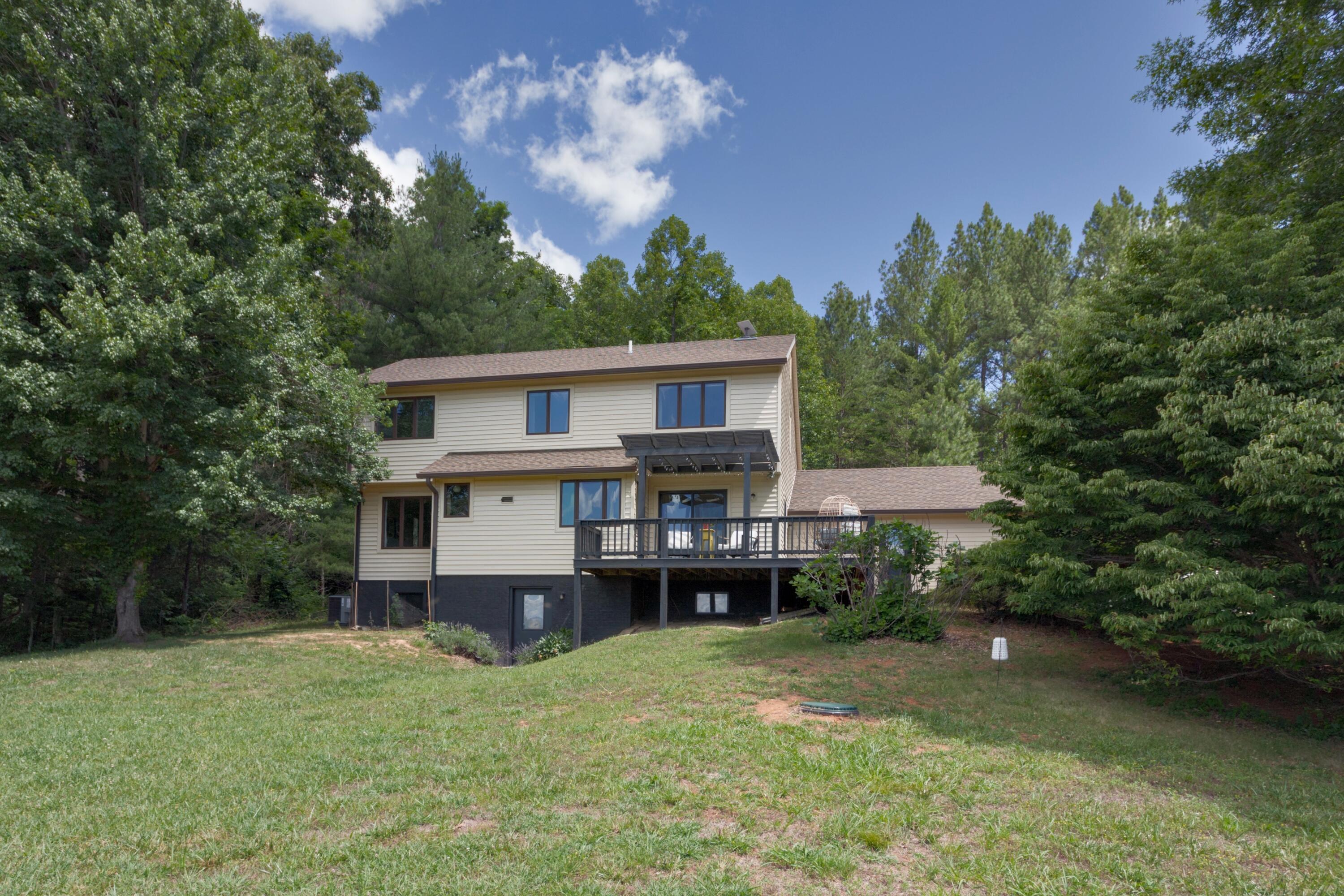 272 Dogwood Rise