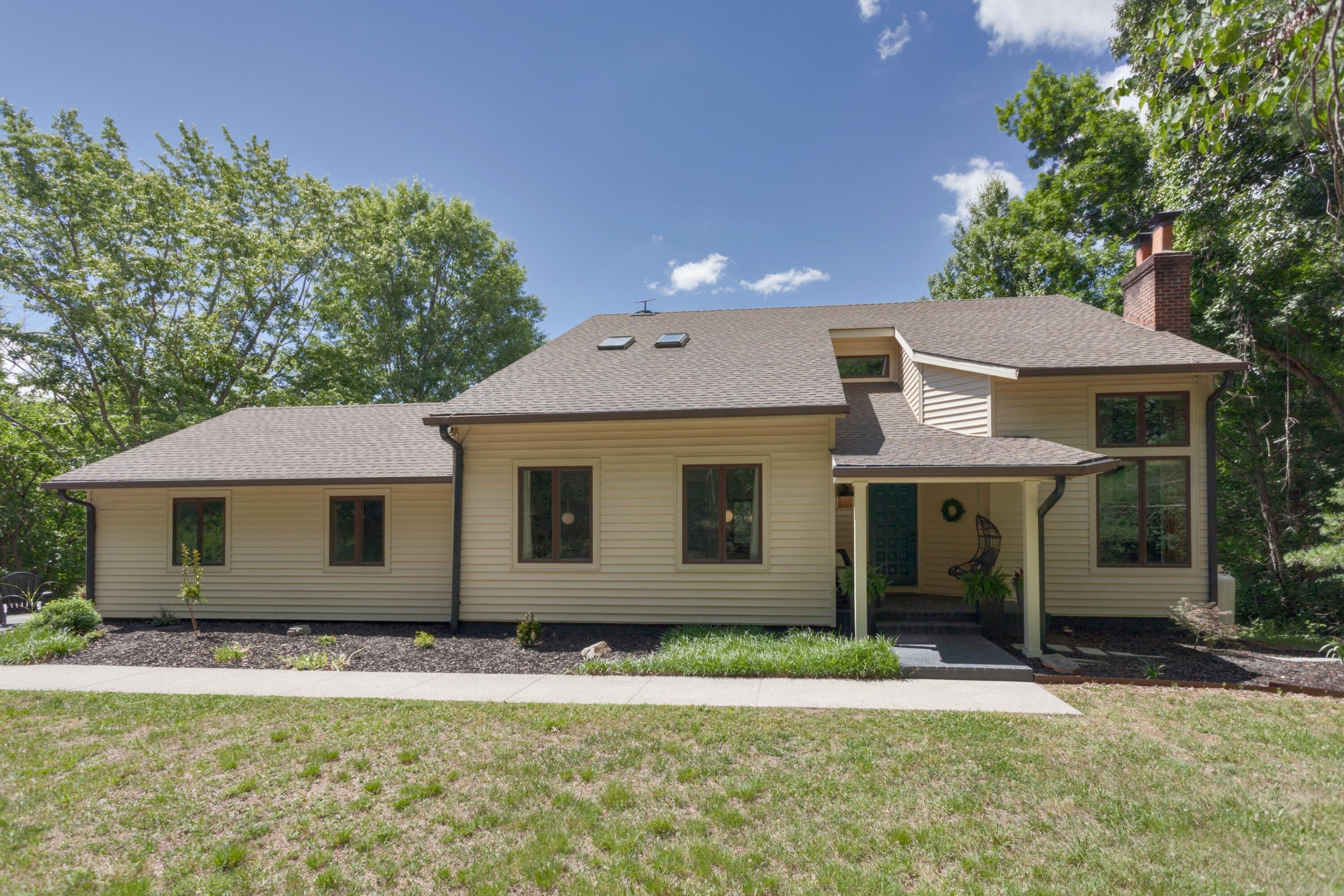 272 Dogwood Rise