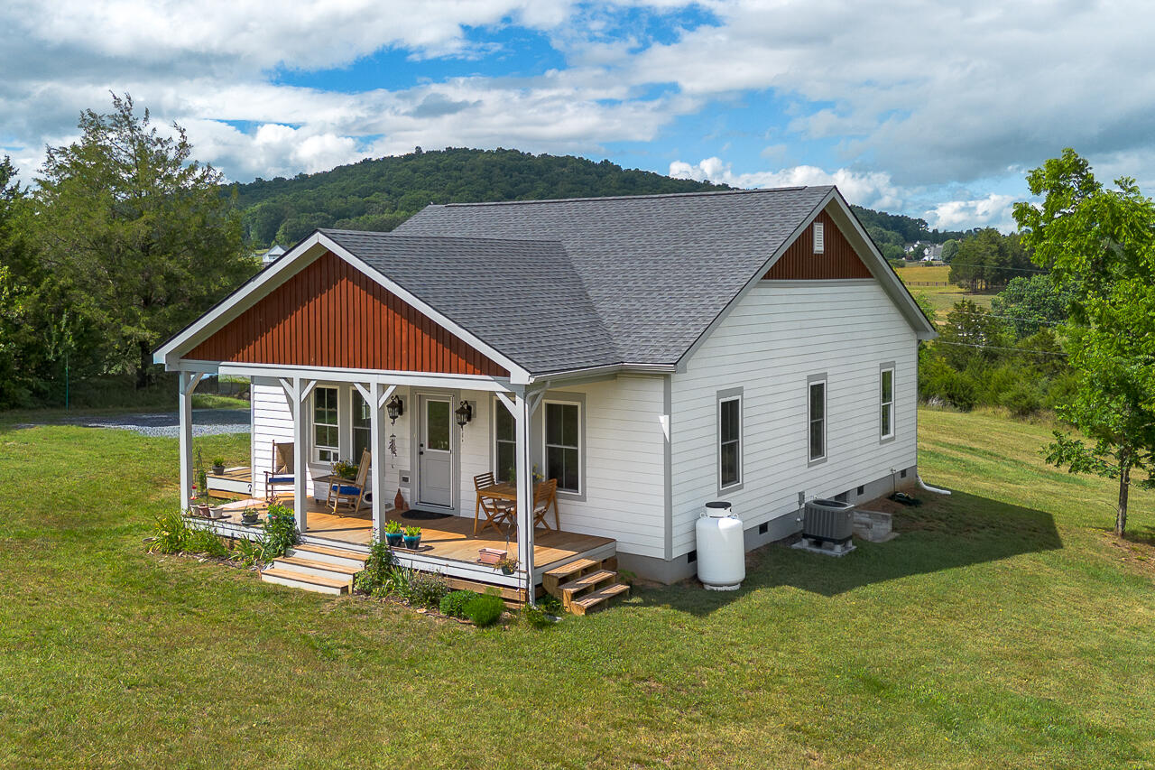 25 Asher Mountain Trl