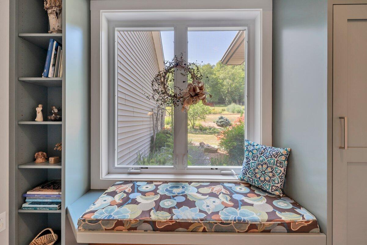 80 E Field Rd