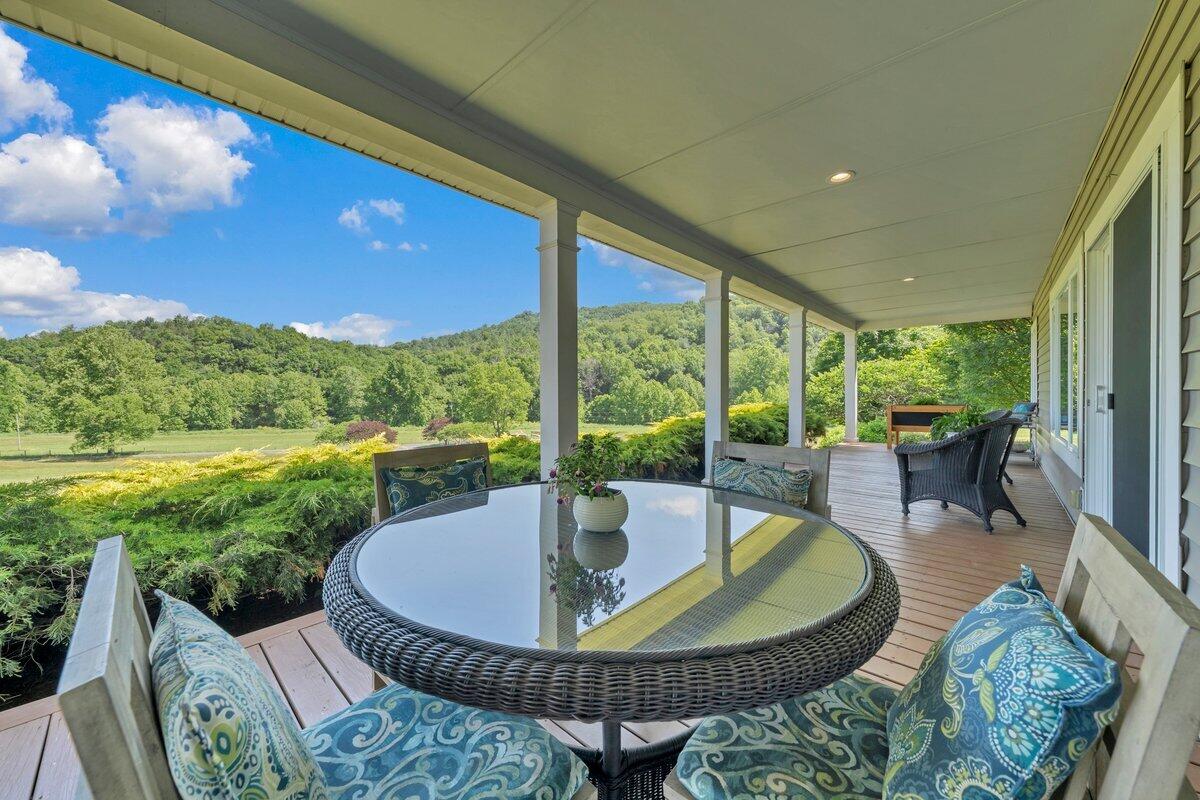 80 E Field Rd