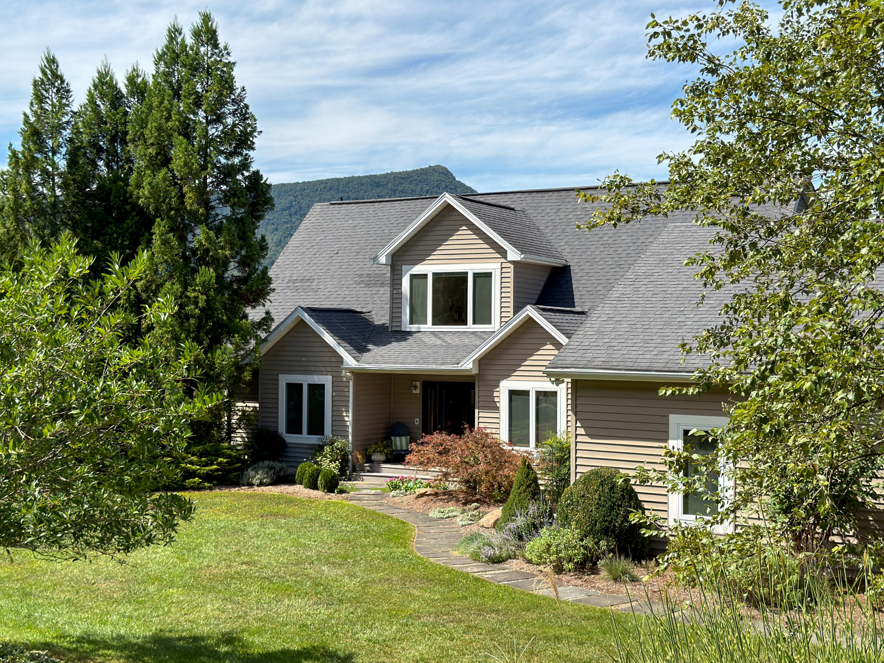 80 E Field Rd