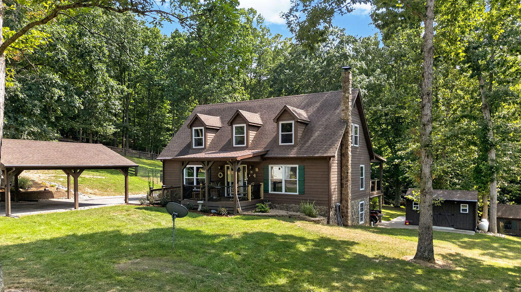76 CLAN ALPINE Way