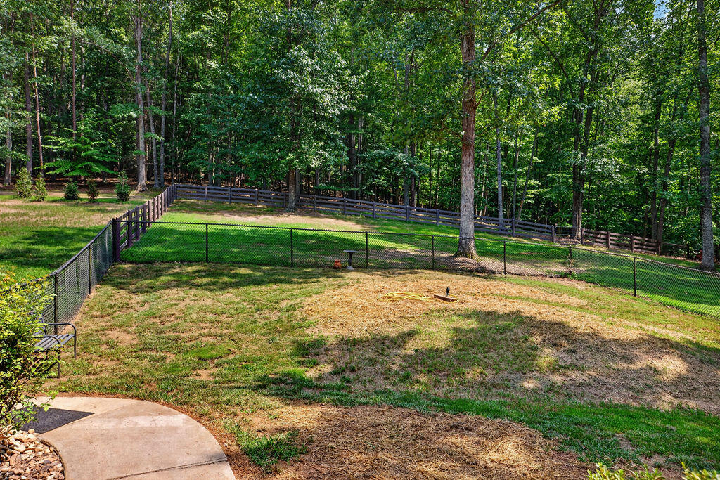 76 CLAN ALPINE Way