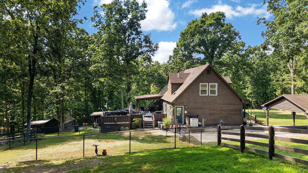 76 CLAN ALPINE Way