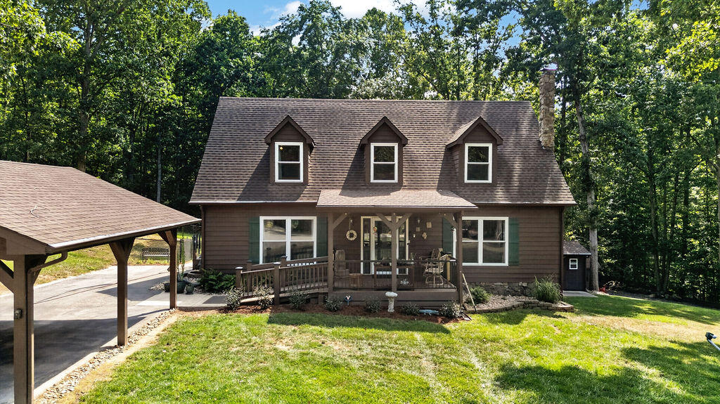 76 CLAN ALPINE Way