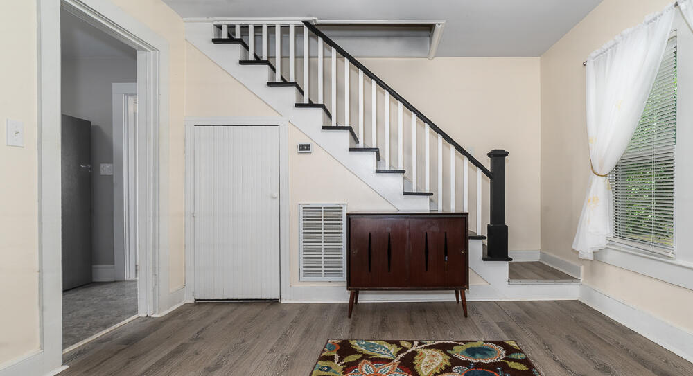 177 W 28TH St