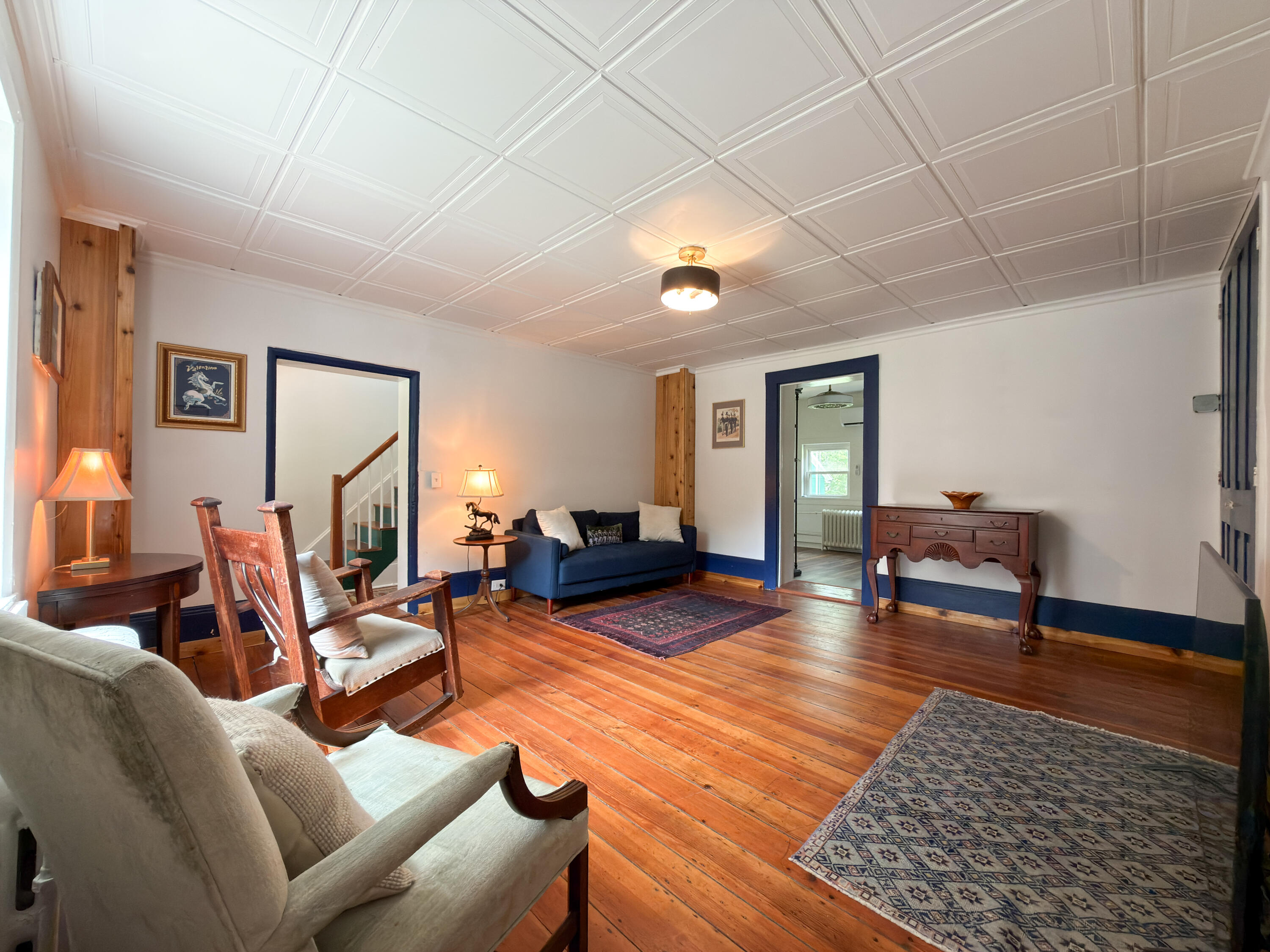 541 S River Rd
