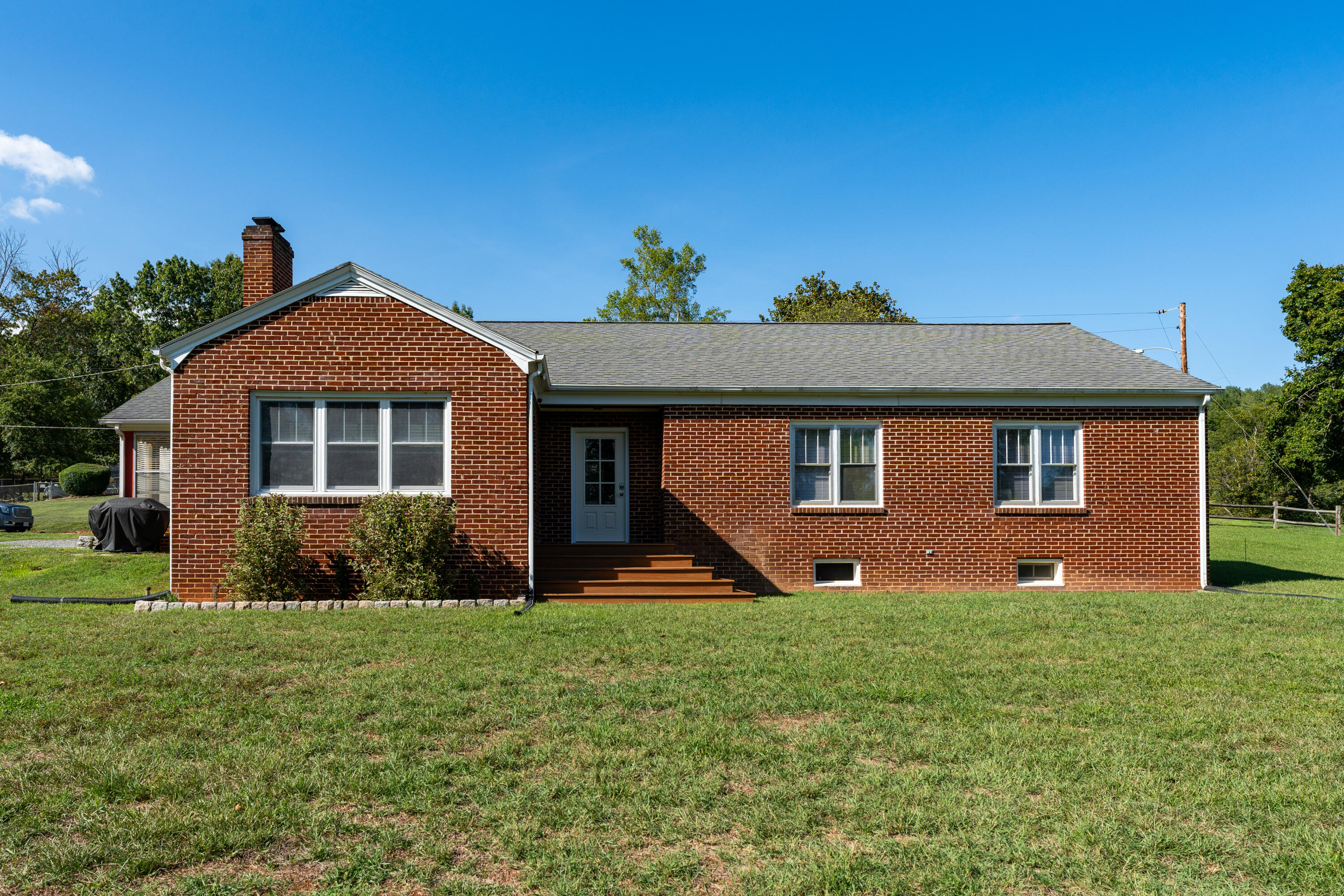 37 MERLIN Ln
