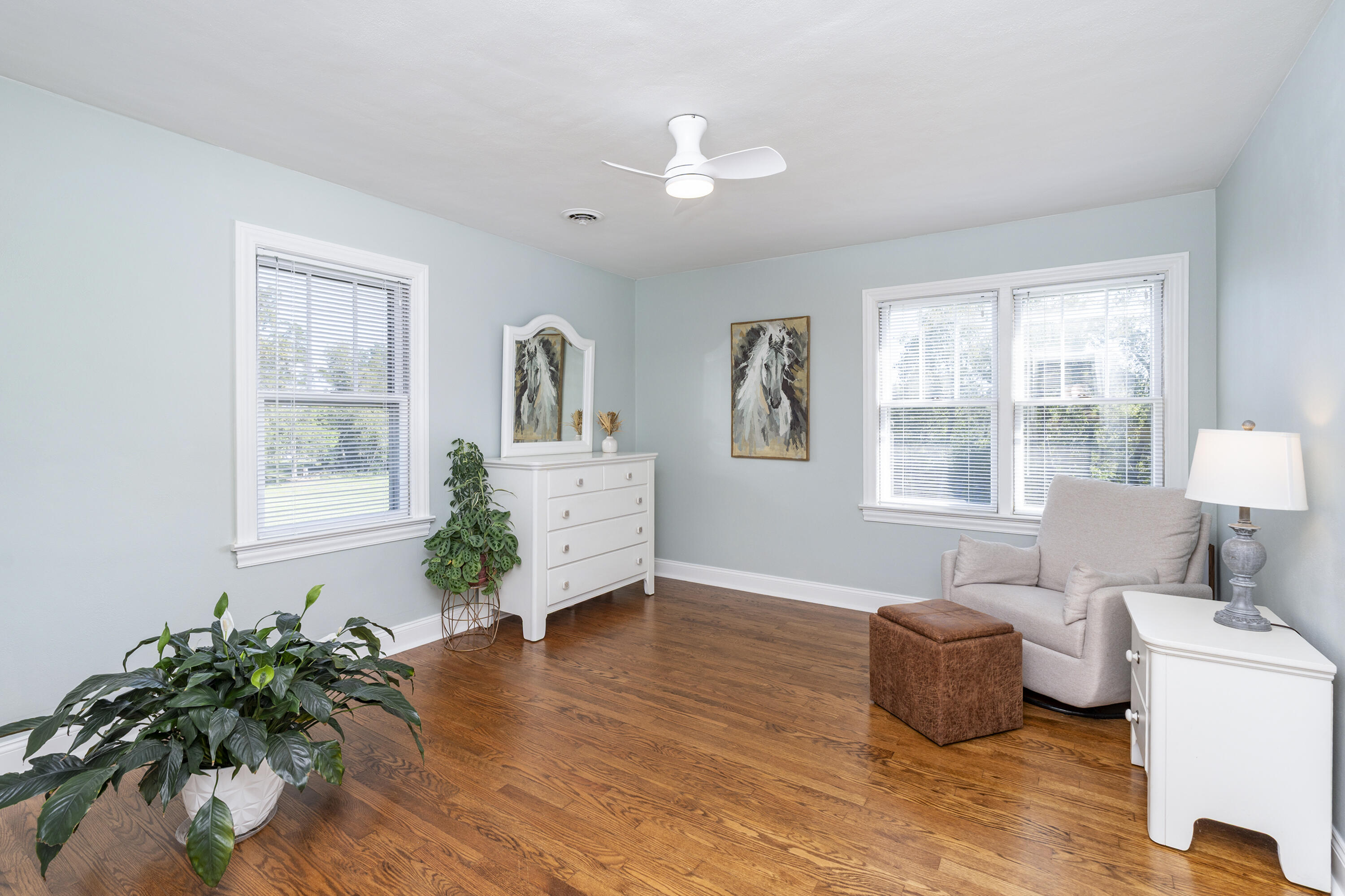 37 MERLIN Ln