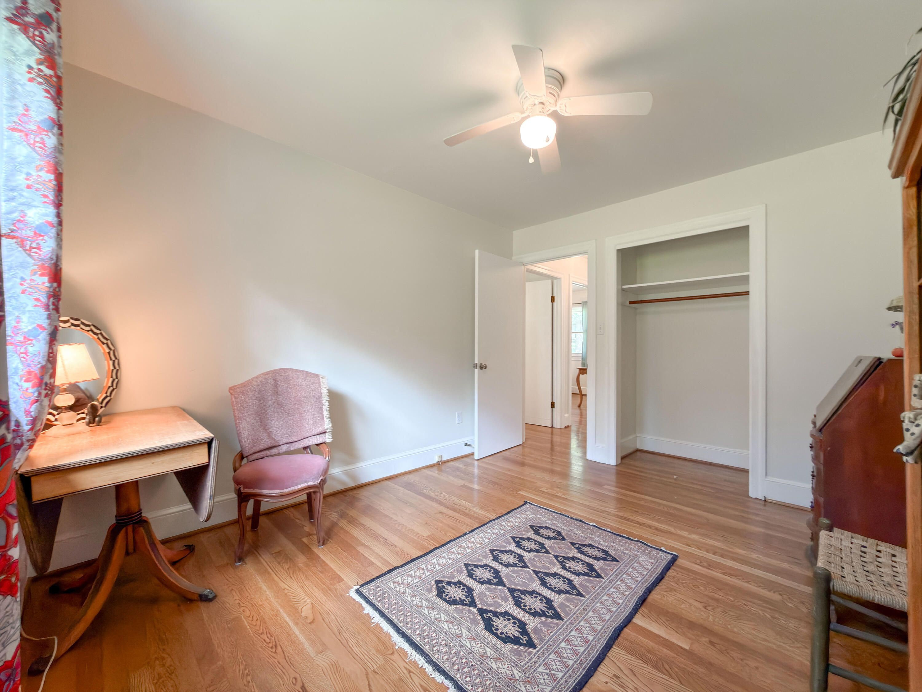 13 COUNTRY CLUB Rd