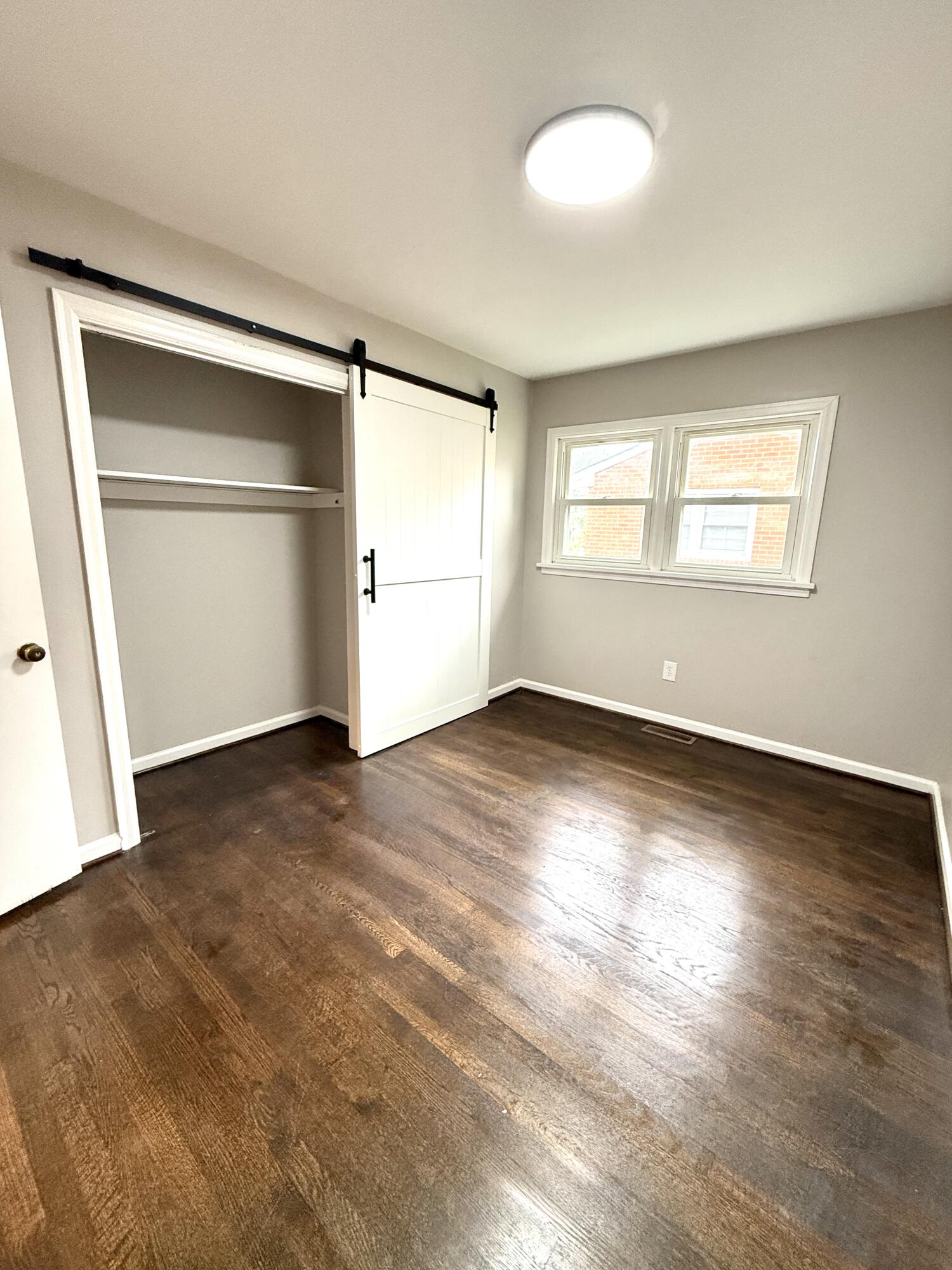 1351 WALNUT Ave