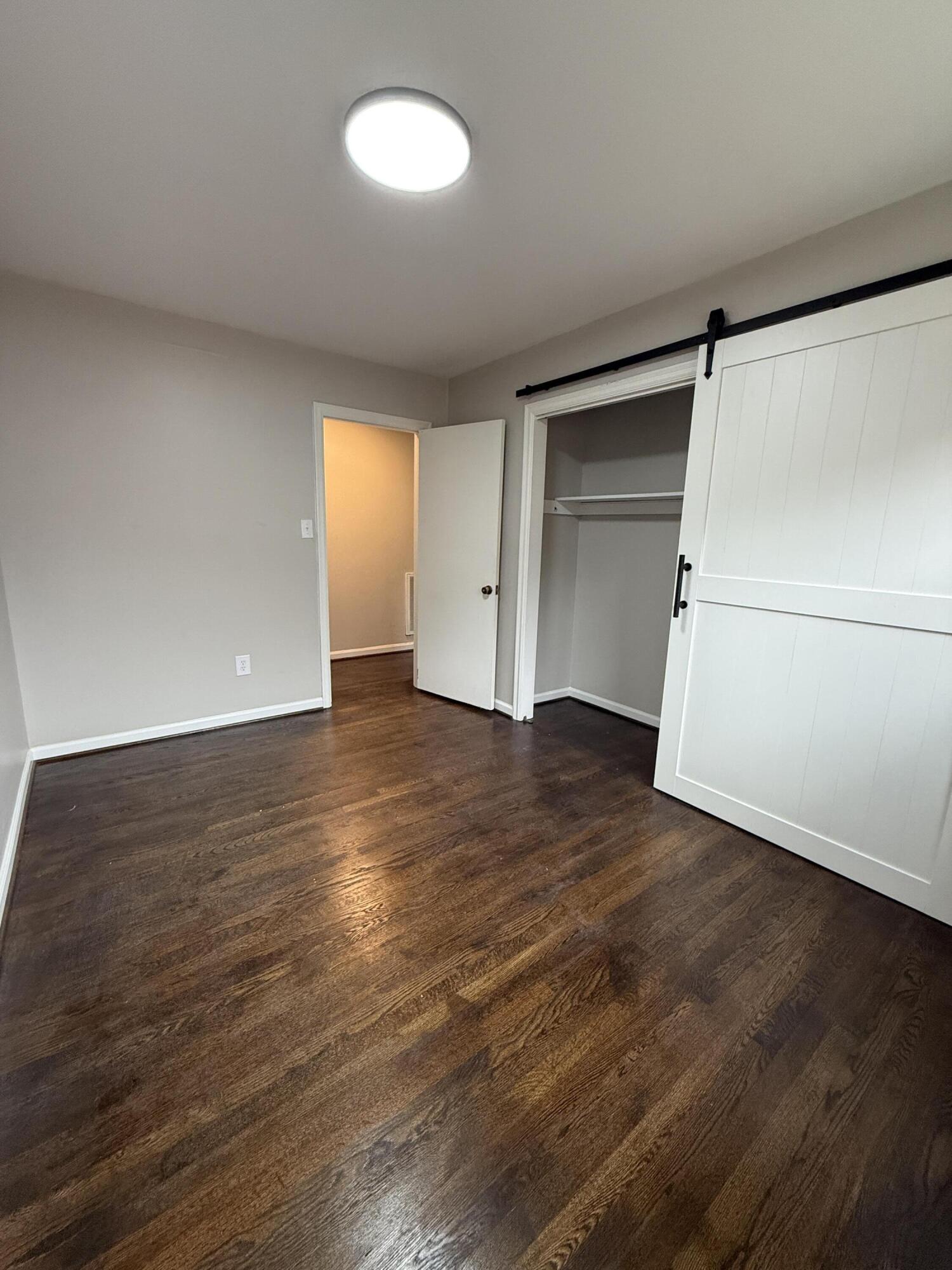 1351 WALNUT Ave