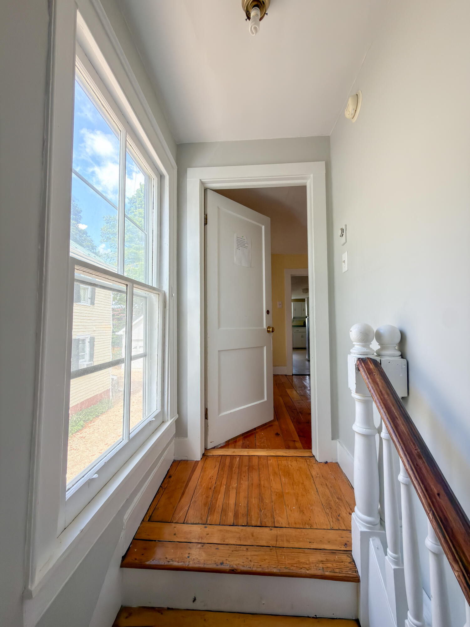 315 S MAIN St