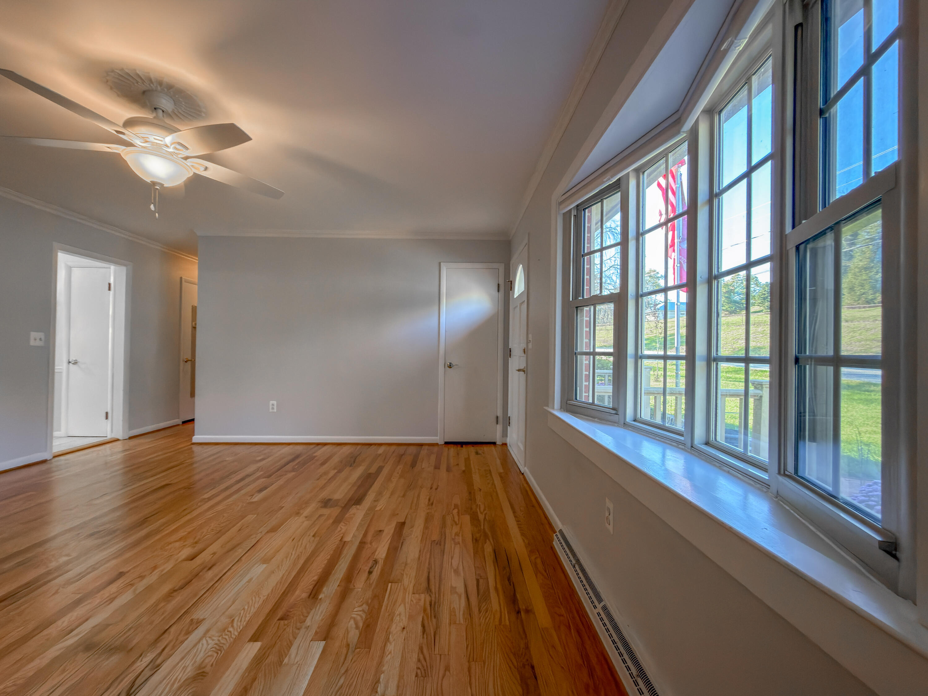 408 ENFIELD Rd