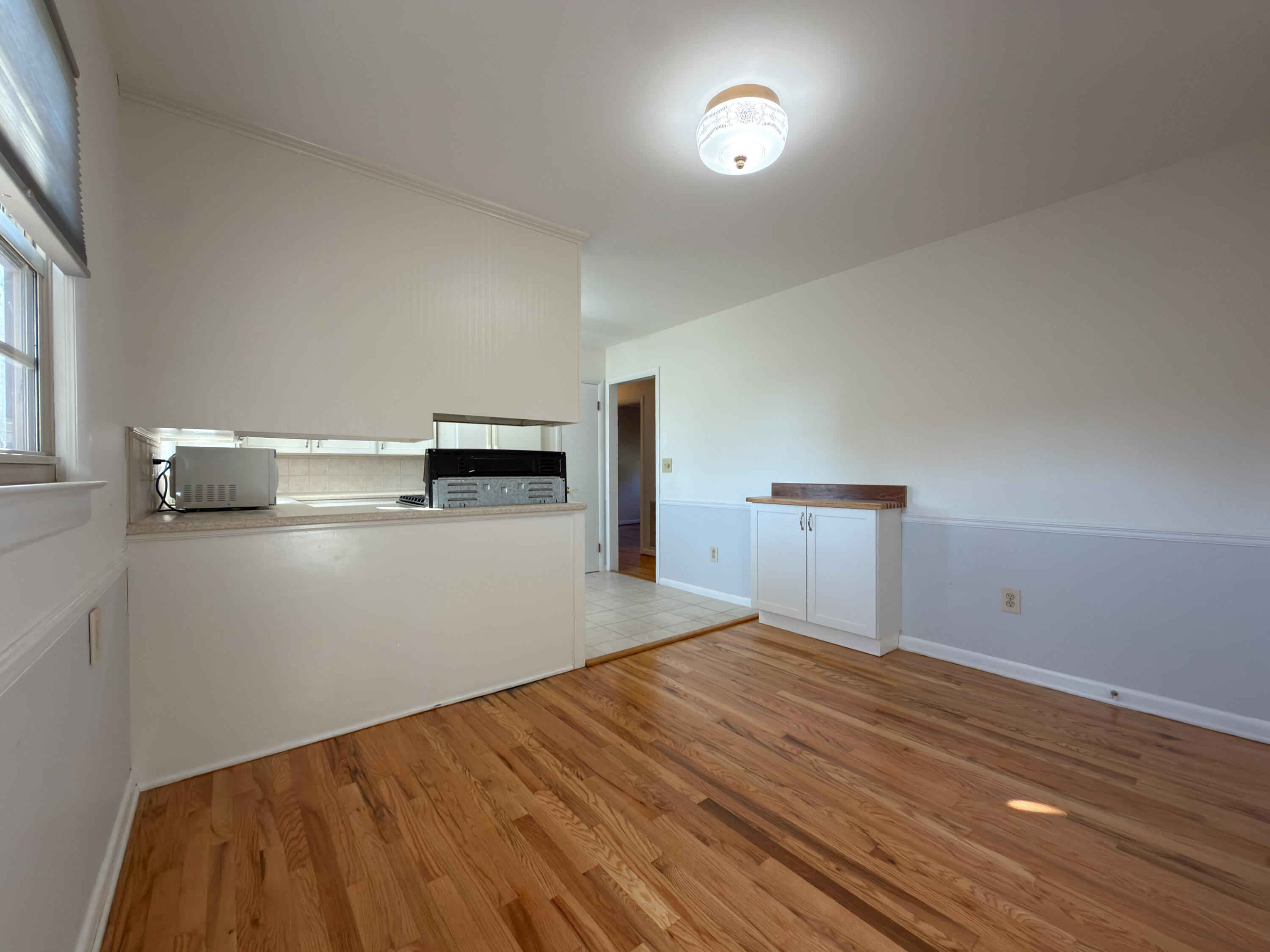 408 ENFIELD Rd